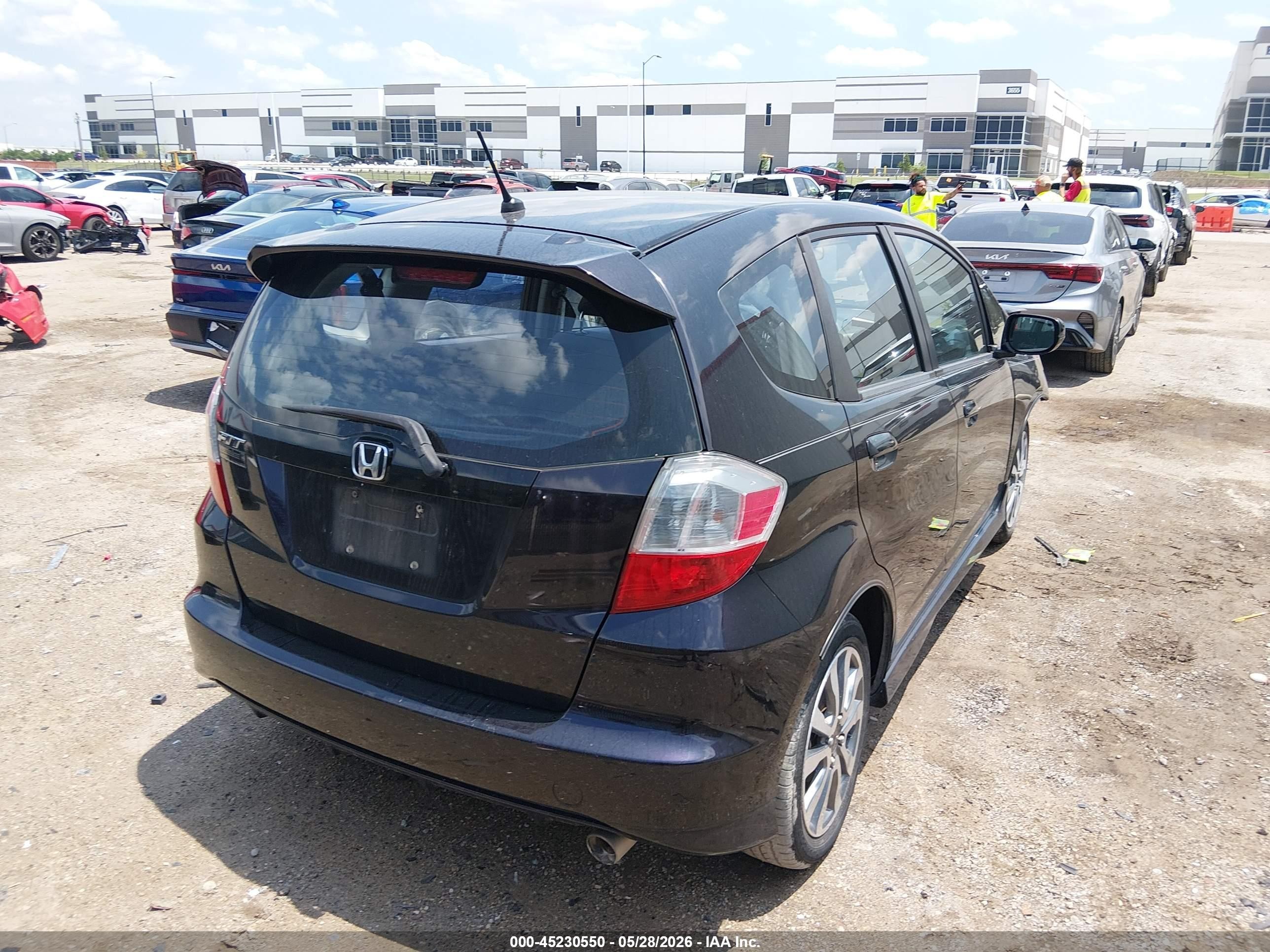 2013 Honda Fit Sport Purple vin: JHMGE8H65DC064481