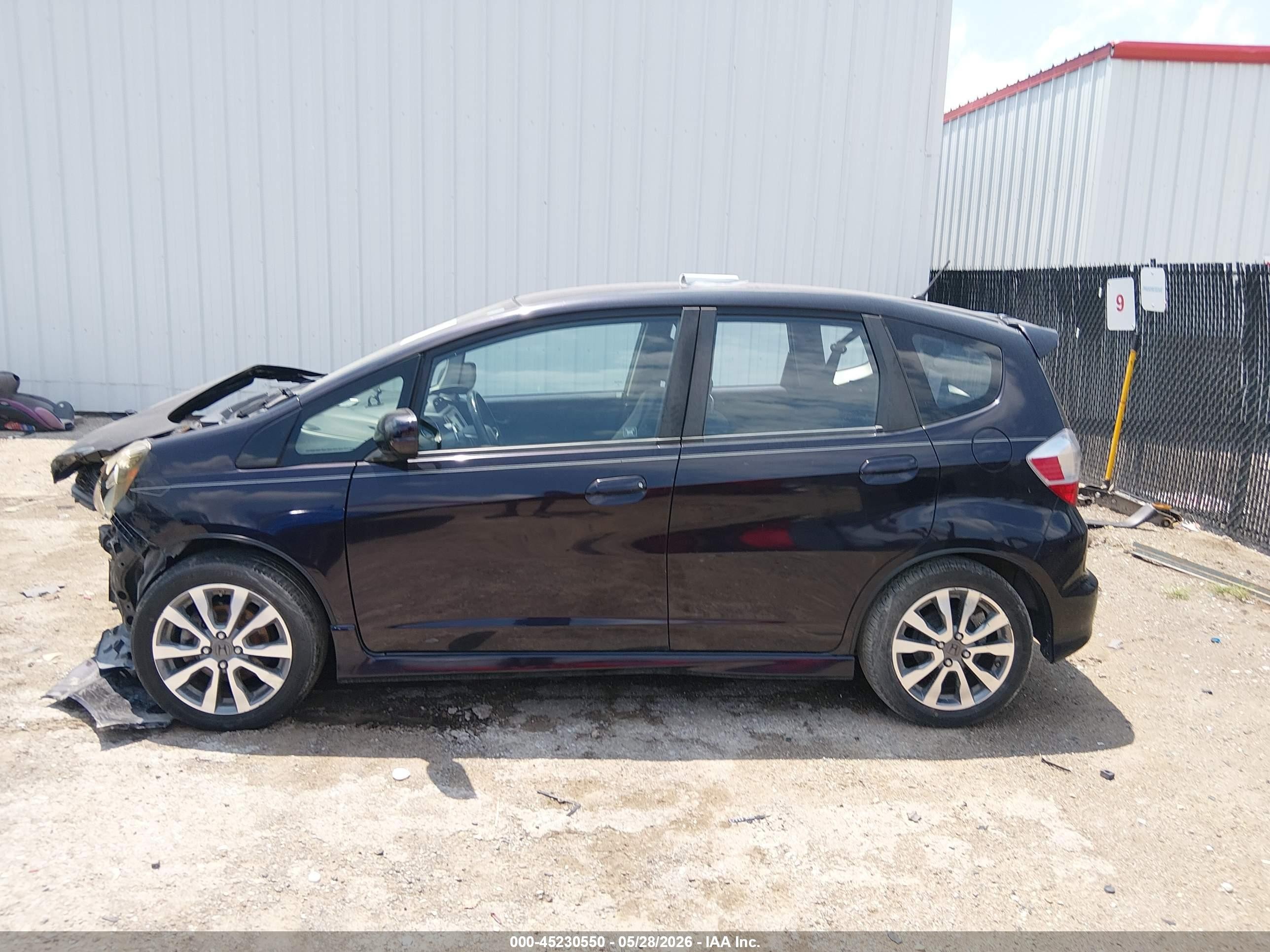 2013 Honda Fit Sport Purple vin: JHMGE8H65DC064481