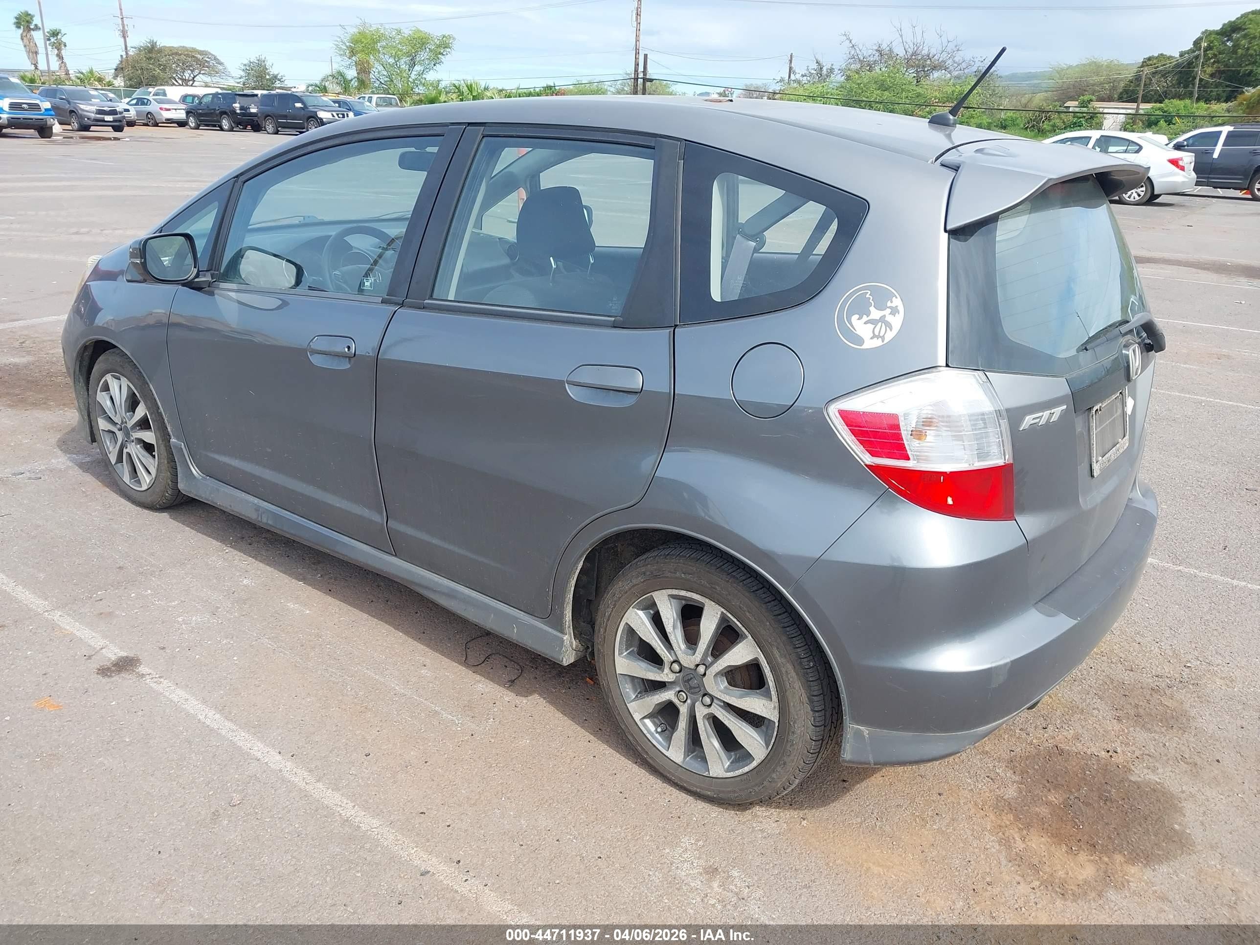 2012 Honda Fit Sport Gray vin: JHMGE8H66CC024554