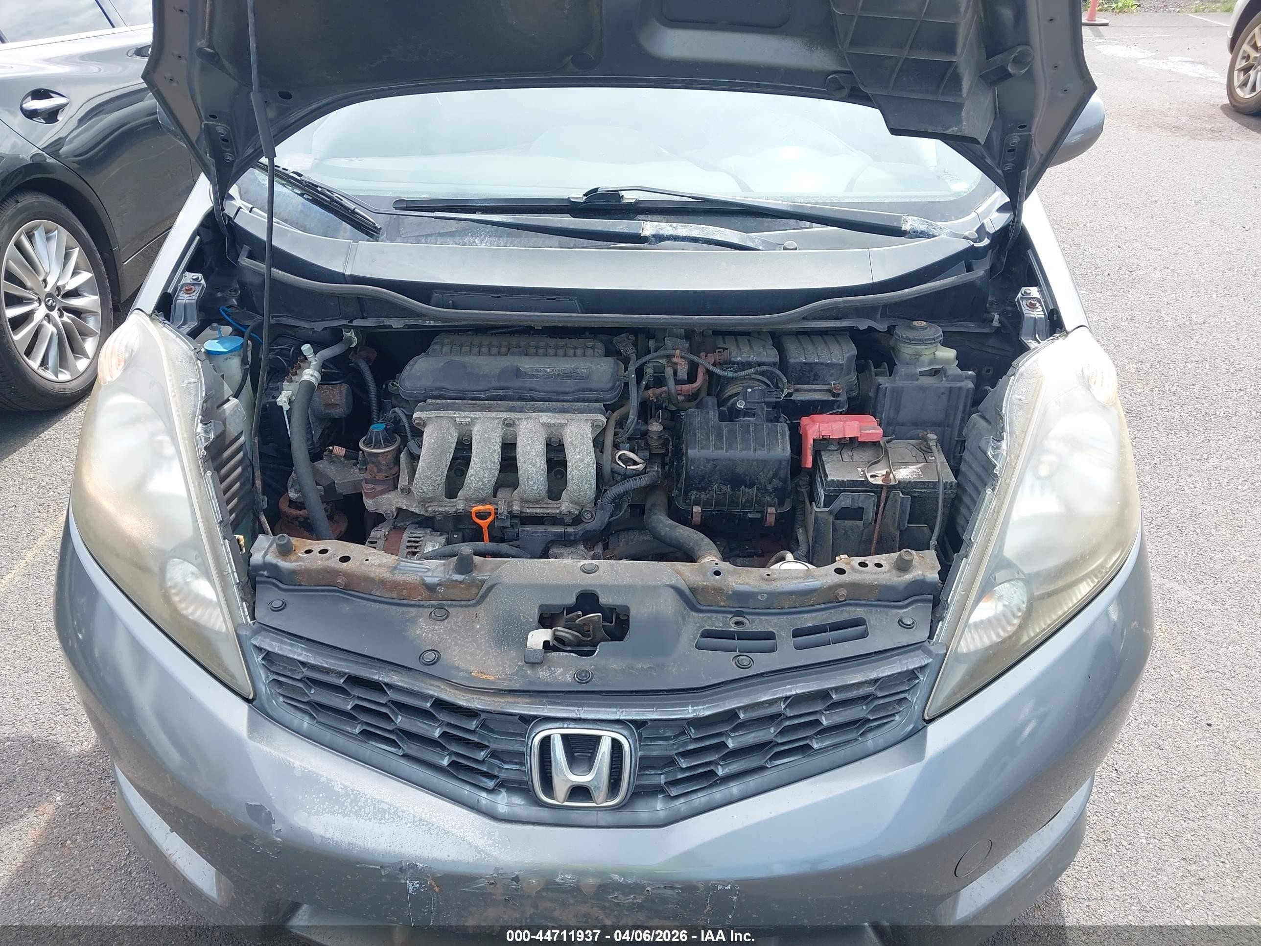 2012 Honda Fit Sport Gray vin: JHMGE8H66CC024554