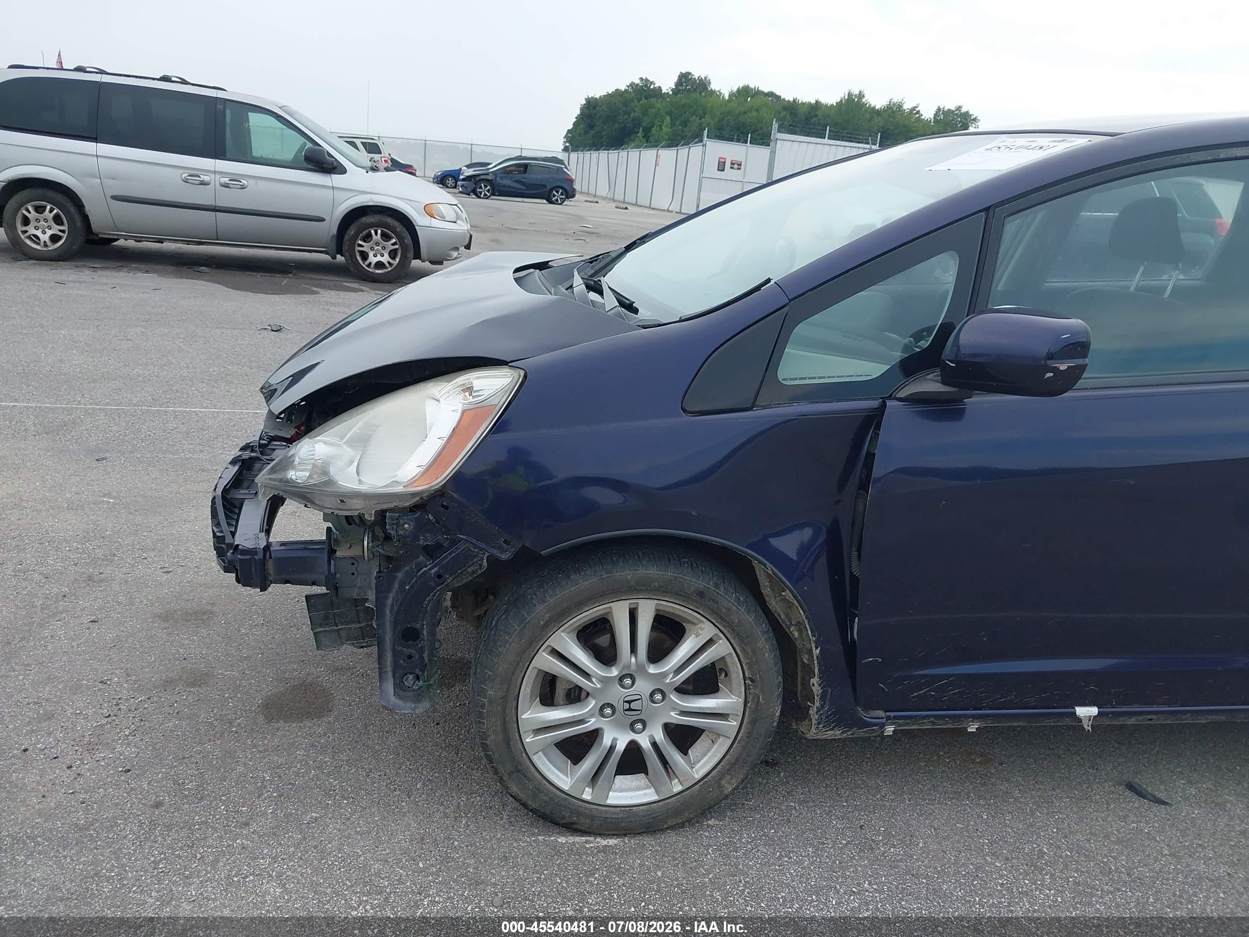 2010 Honda Fit Sport Blue vin: JHMGE8H67AC018534
