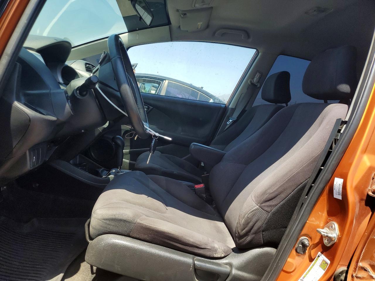 2011 Honda Fit Sport Orange vin: JHMGE8H67BS008755