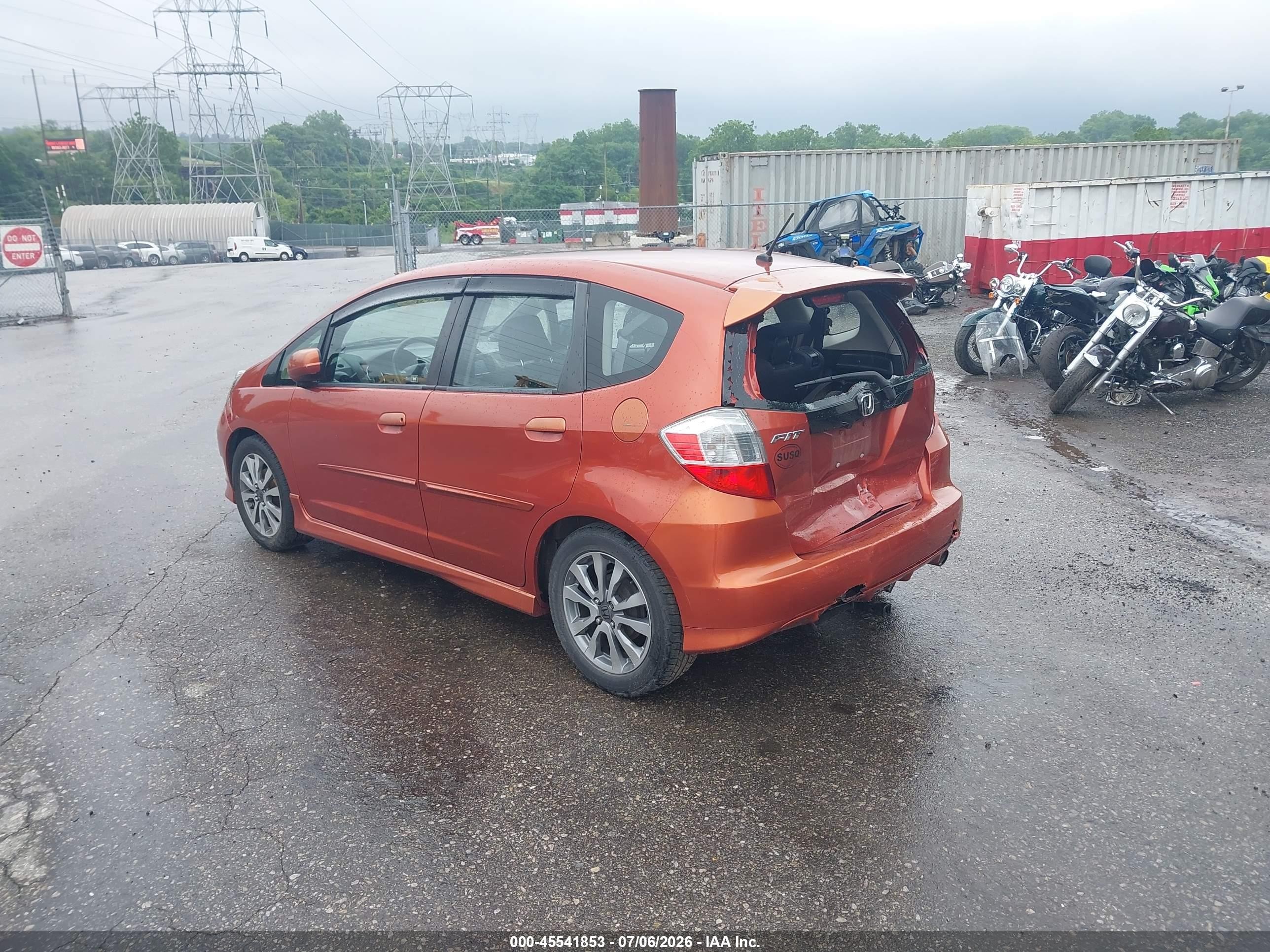 2012 Honda Fit Sport Orange vin: JHMGE8H68CC033384
