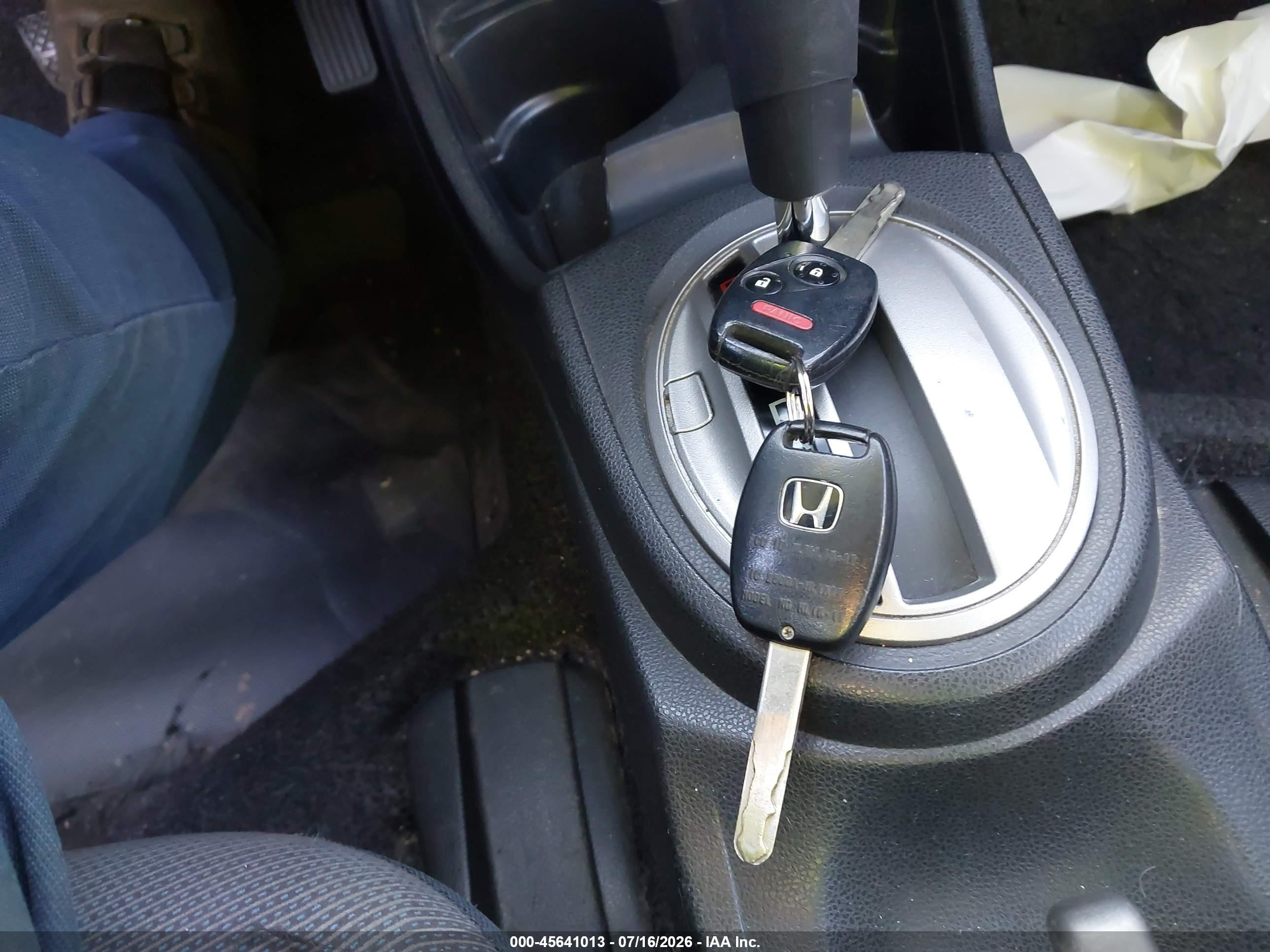 2010 Honda Fit Sport White vin: JHMGE8H69AC005199