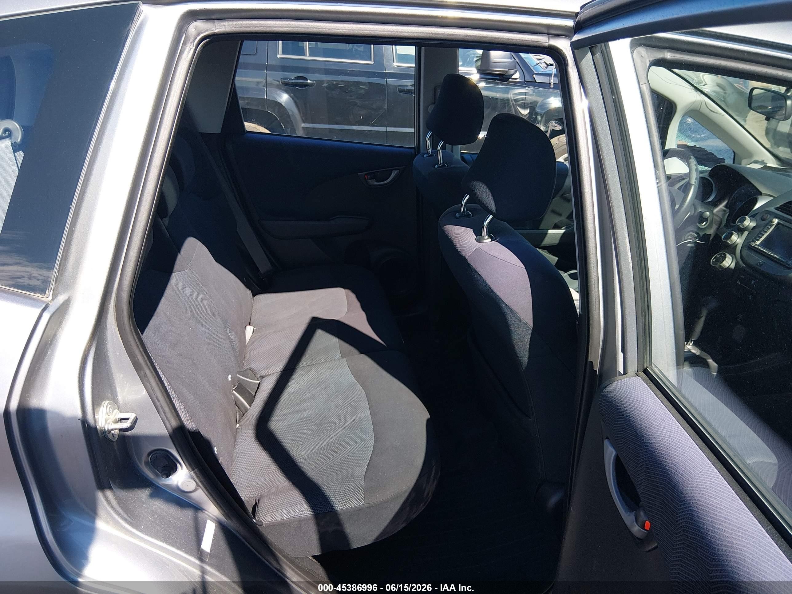 2010 Honda Fit Sport Gray vin: JHMGE8H69AC023833