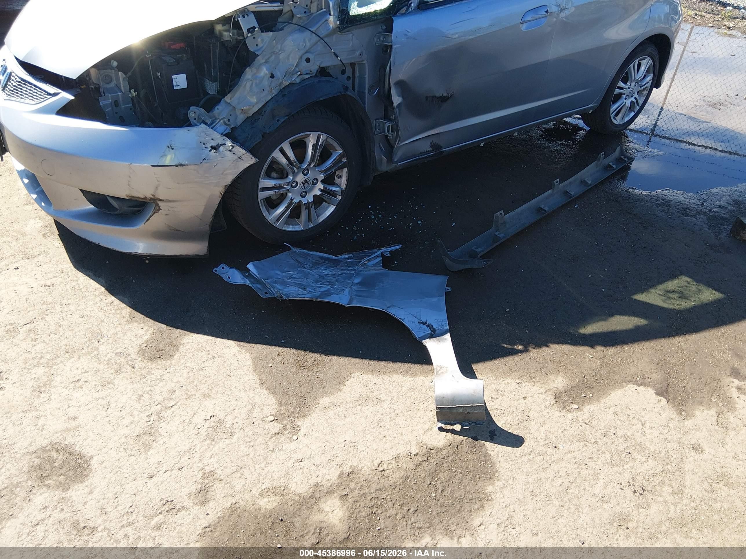 2010 Honda Fit Sport Gray vin: JHMGE8H69AC023833