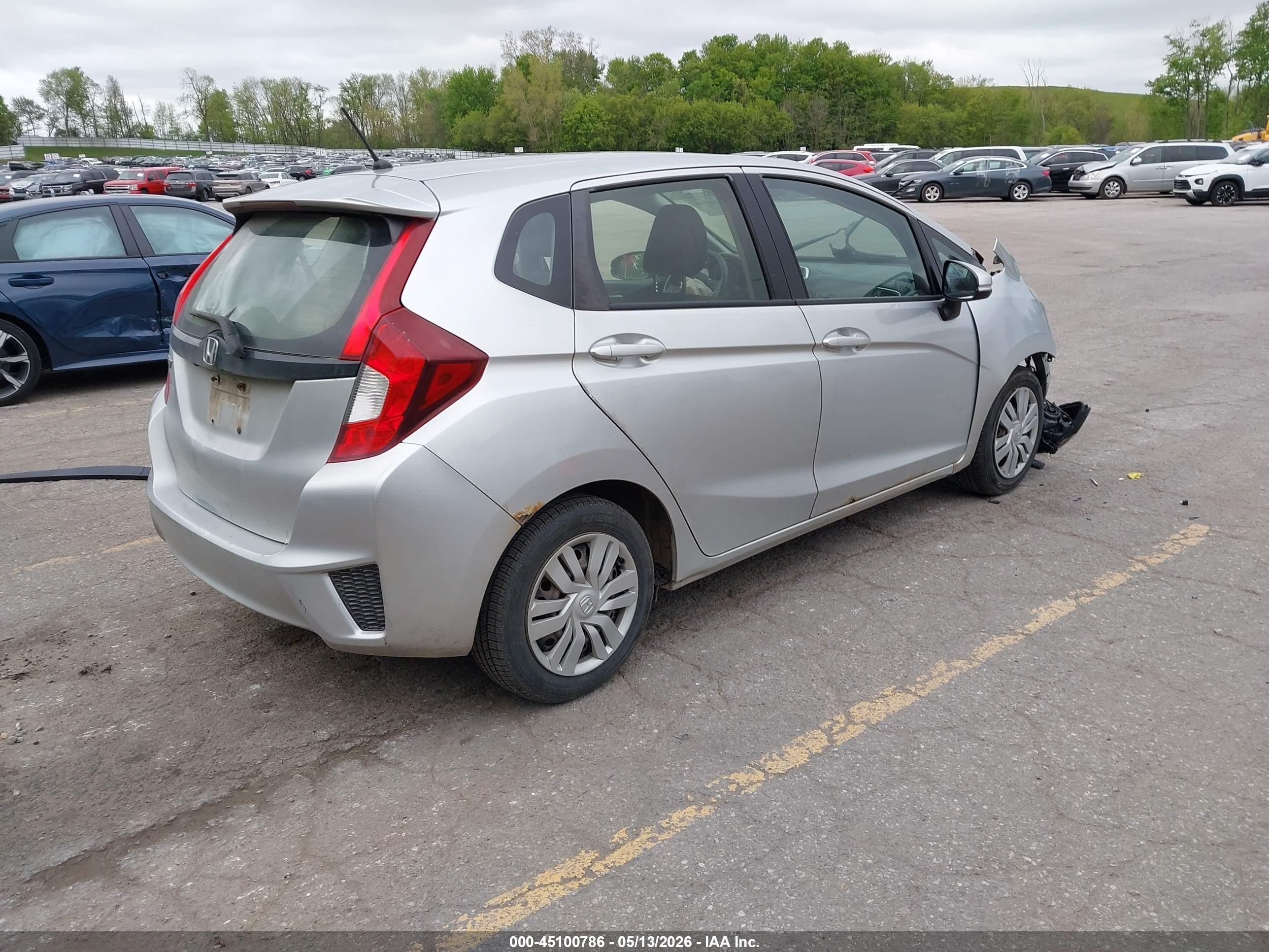 2016 Honda Fit Lx Silver vin: JHMGK5H53GX006378