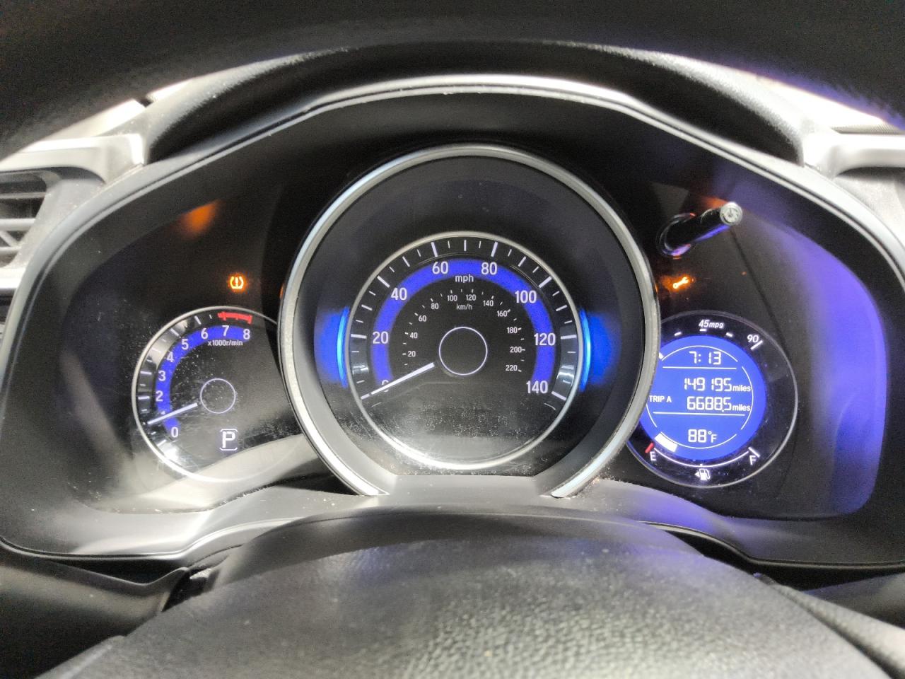 2016 Honda Fit Lx Red vin: JHMGK5H58GS011766 Damage: Warning Light - Wrench, On, Unacceptable