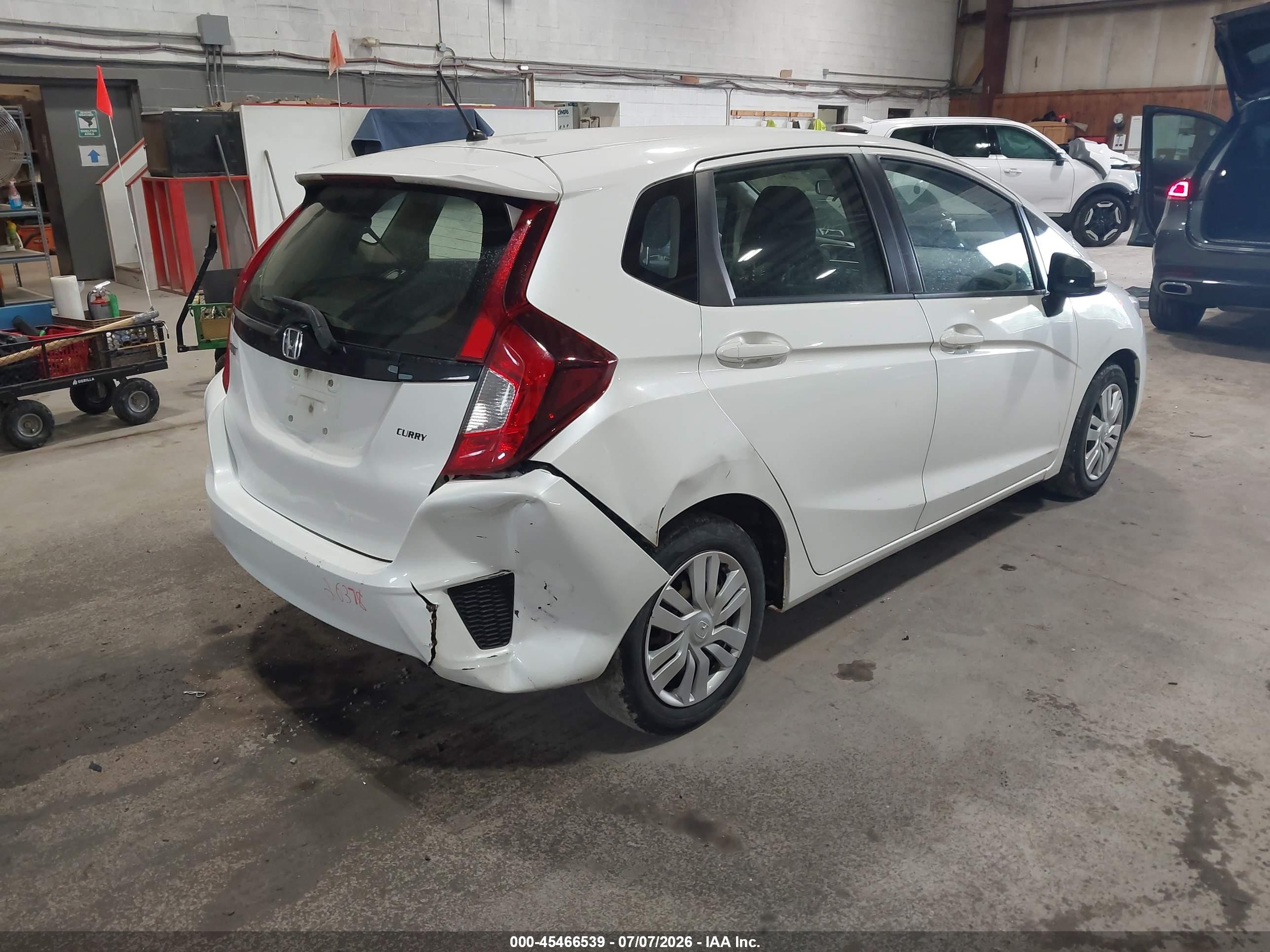 2017 Honda Fit Lx White vin: JHMGK5H5XHS007946