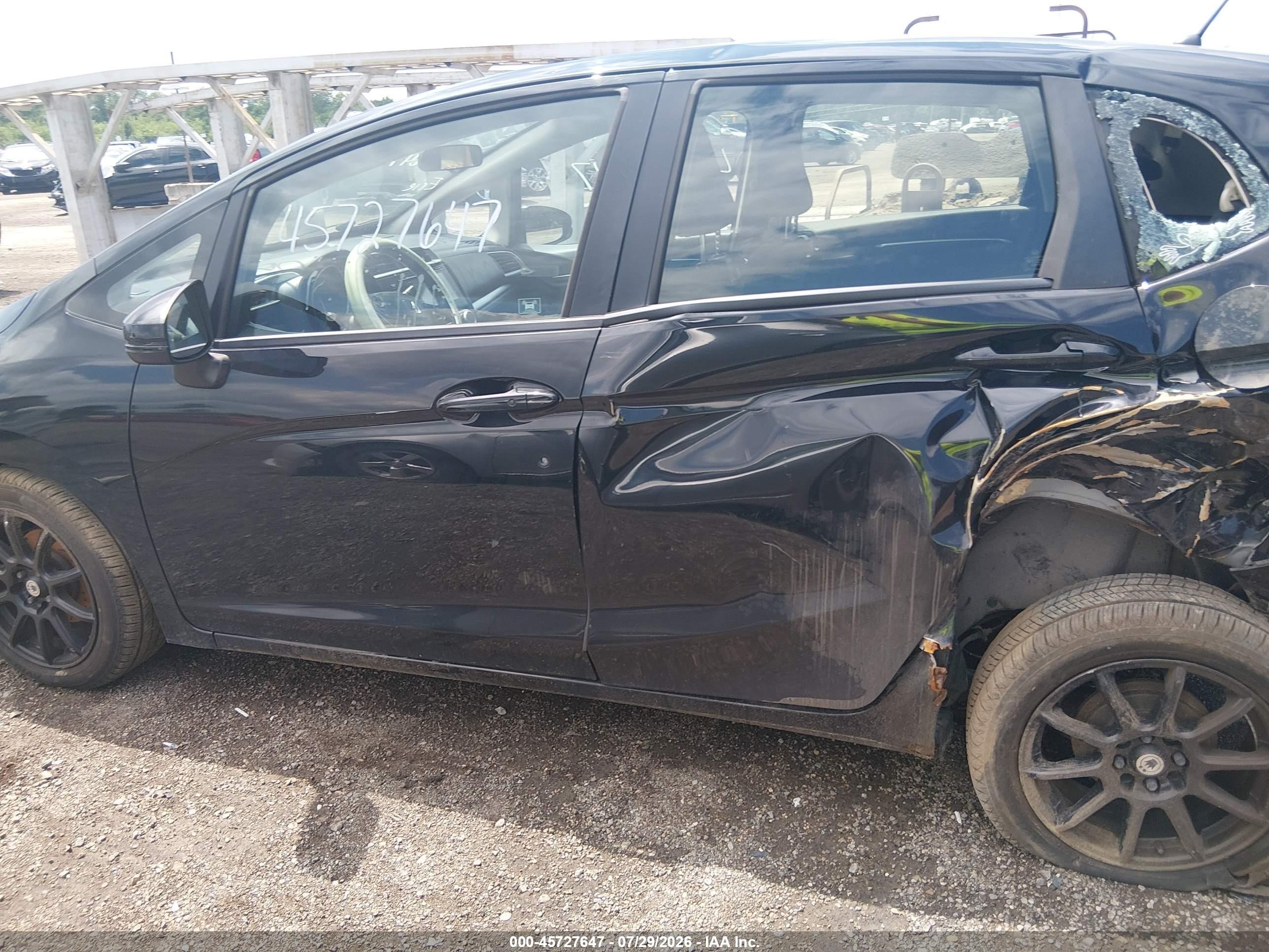 2016 Honda Fit Ex Black vin: JHMGK5H72GX037008