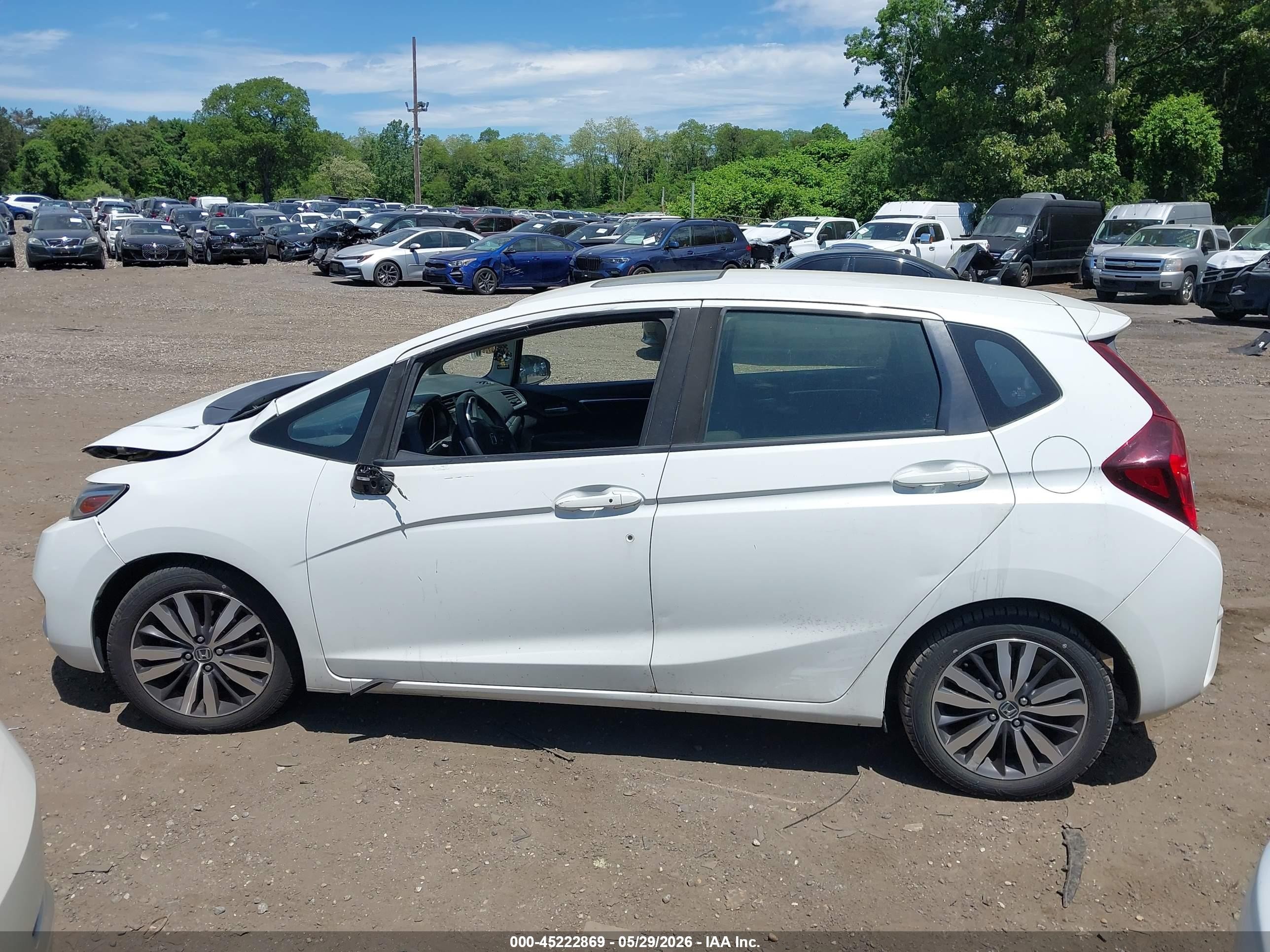2016 Honda Fit Ex White vin: JHMGK5H77GS002624