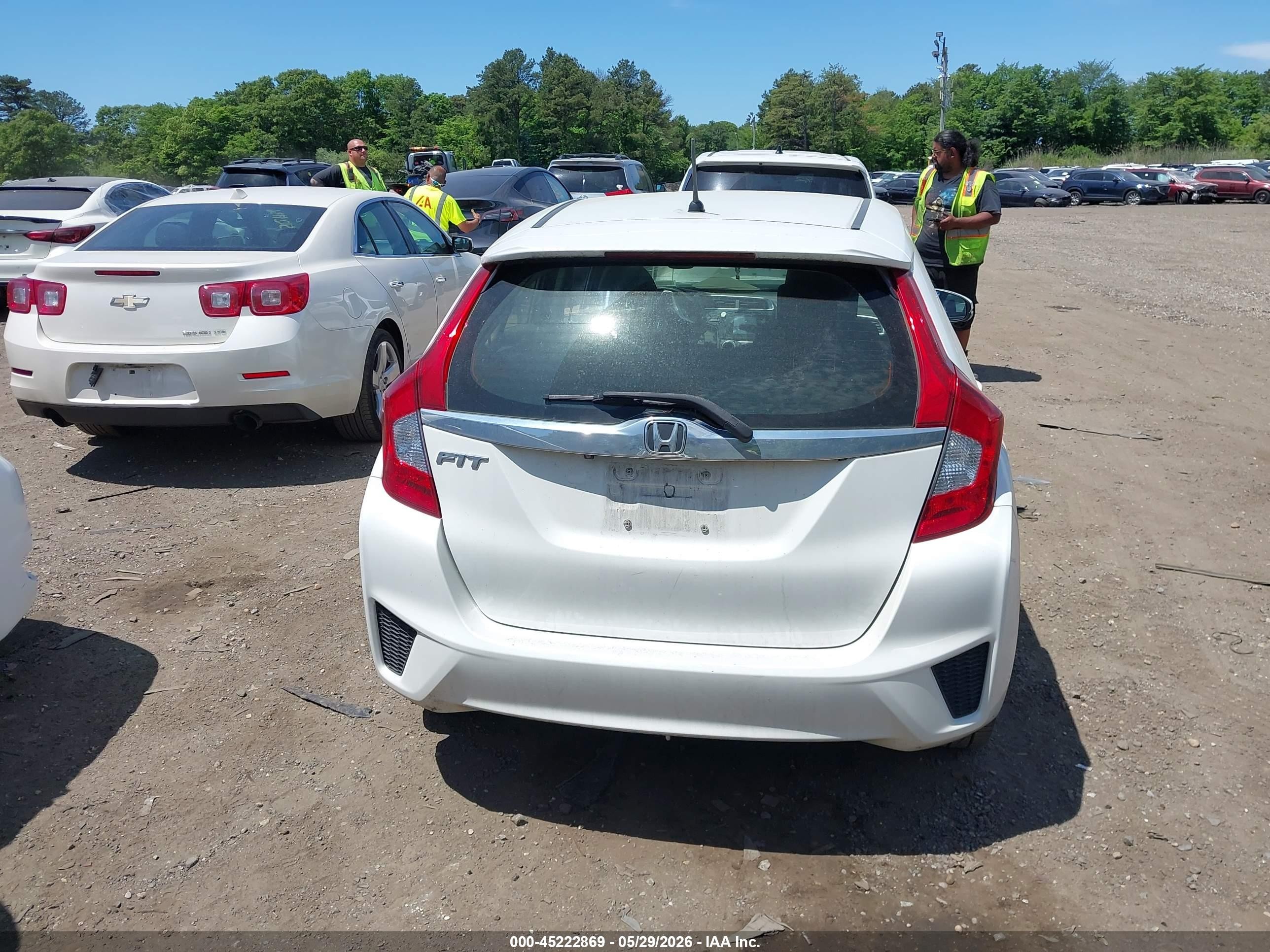 2016 Honda Fit Ex White vin: JHMGK5H77GS002624