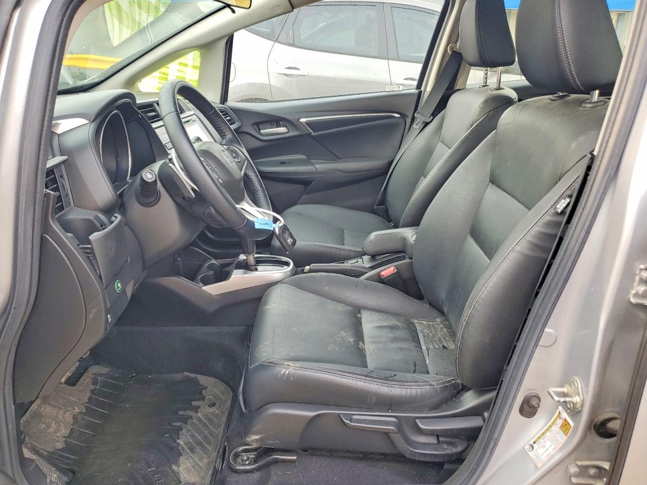 2017 Honda Fit Ex Silver vin: JHMGK5H82HS016554