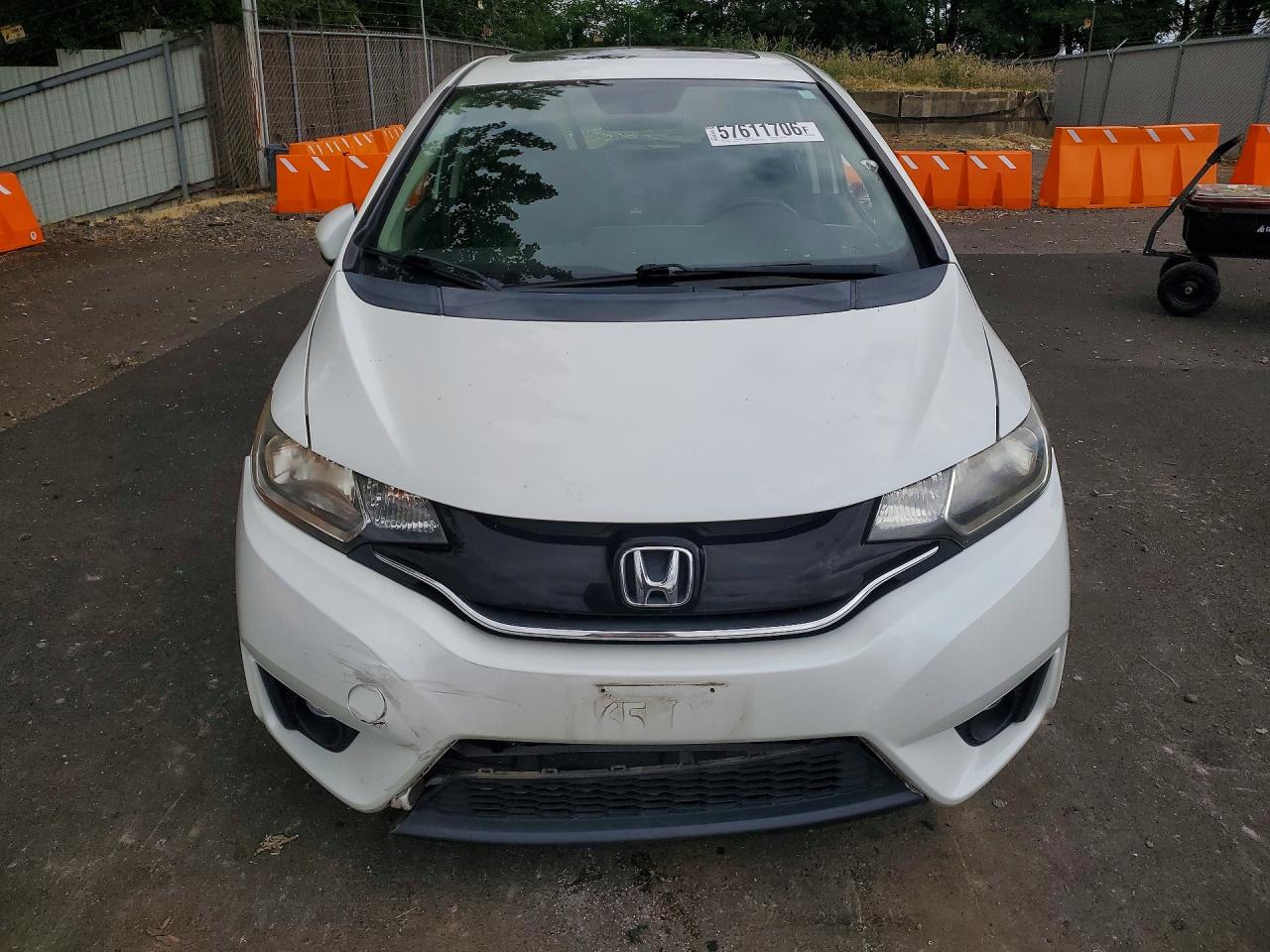 2017 Honda Fit Ex White vin: JHMGK5H8XHS004782