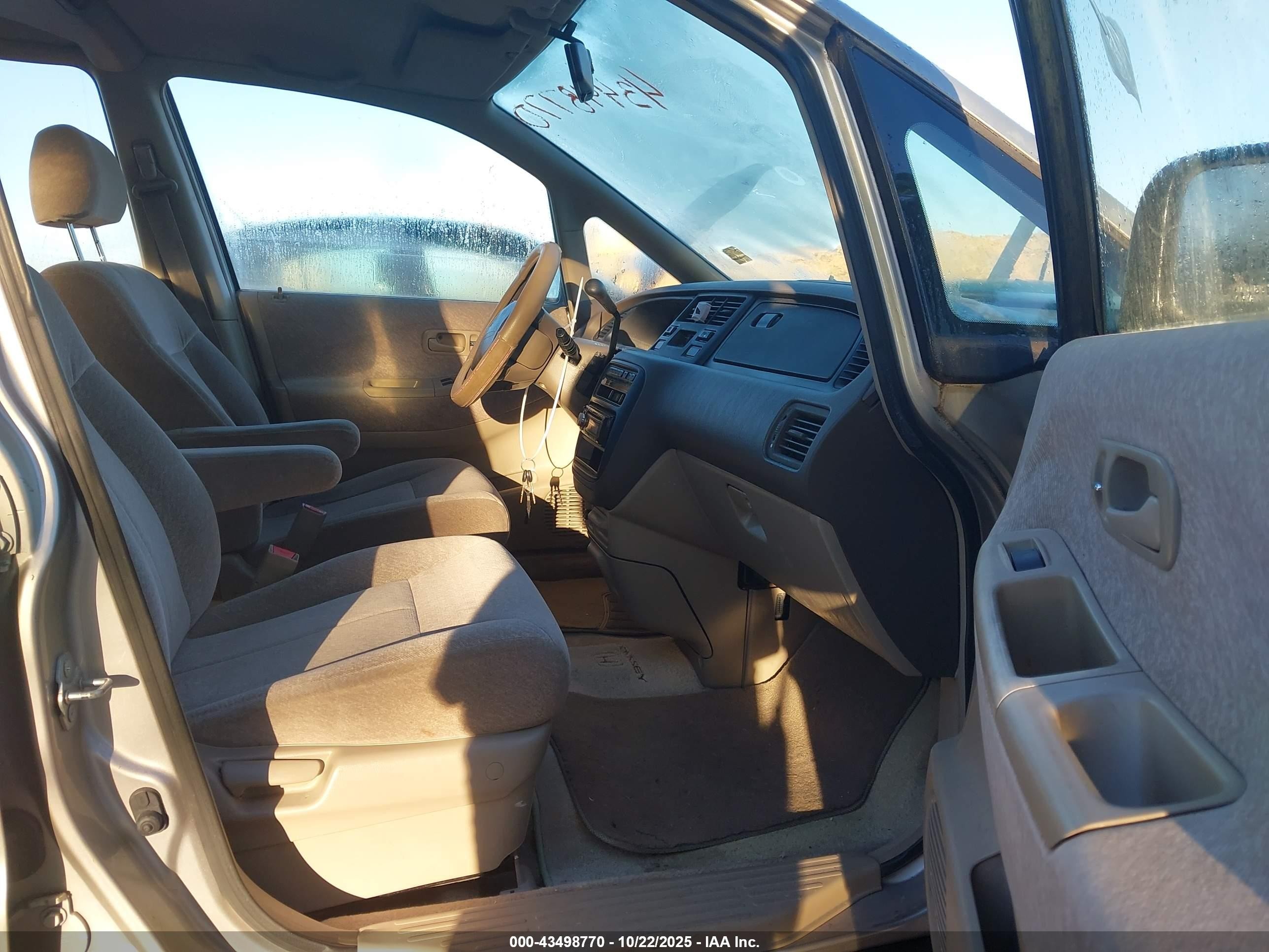 1997 Honda Odyssey Lx Tan vin: JHMRA1840VC011649