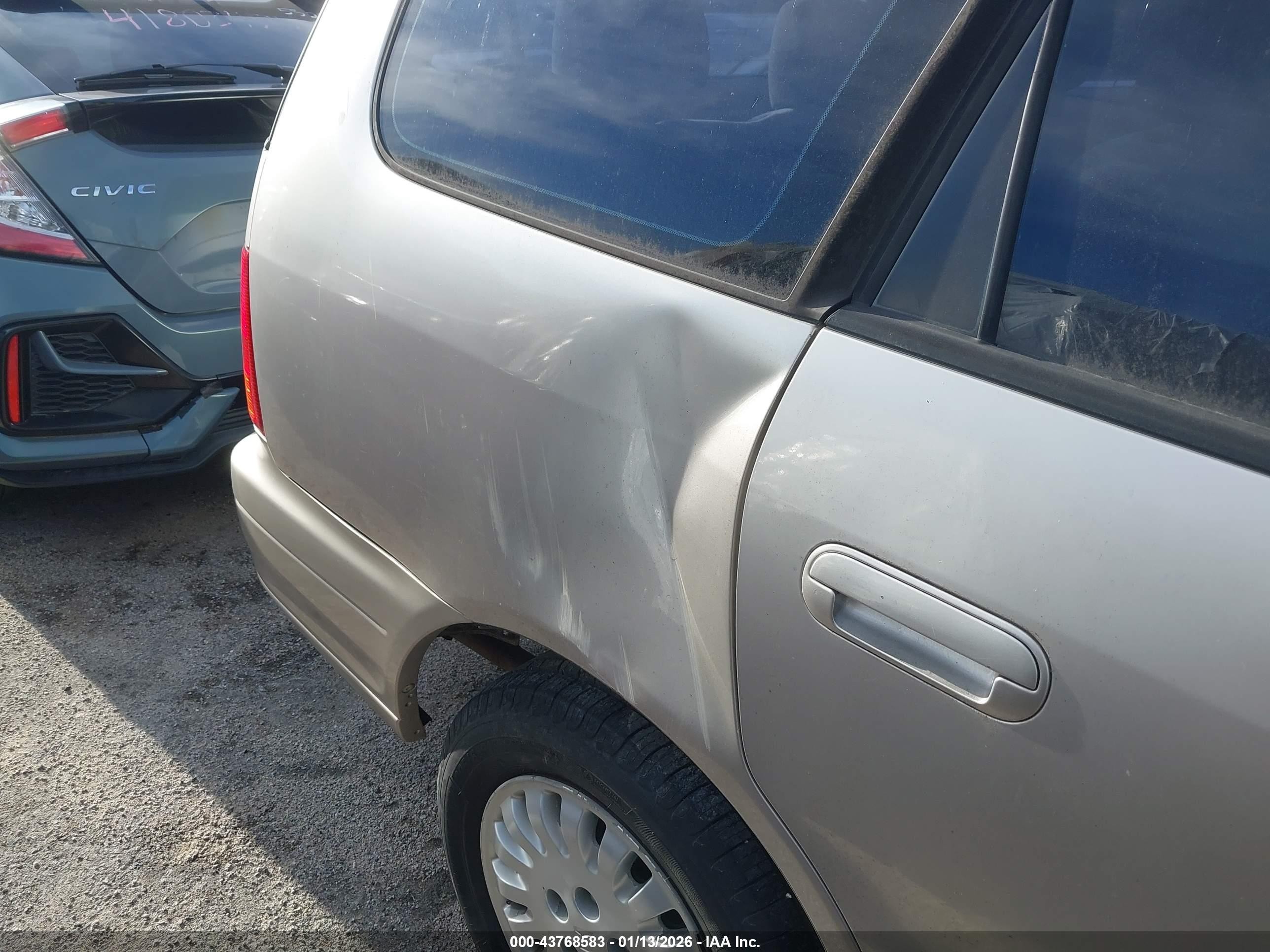 1997 Honda Odyssey Lx Silver vin: JHMRA1843VC020684