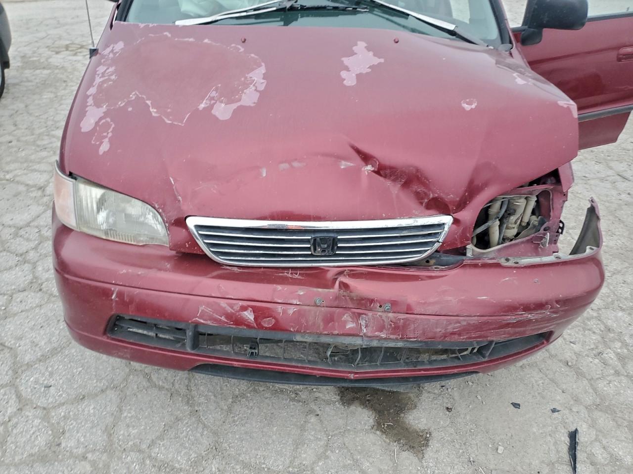 1996 Honda Odyssey Base Красный vin: JHMRA1847TC001309