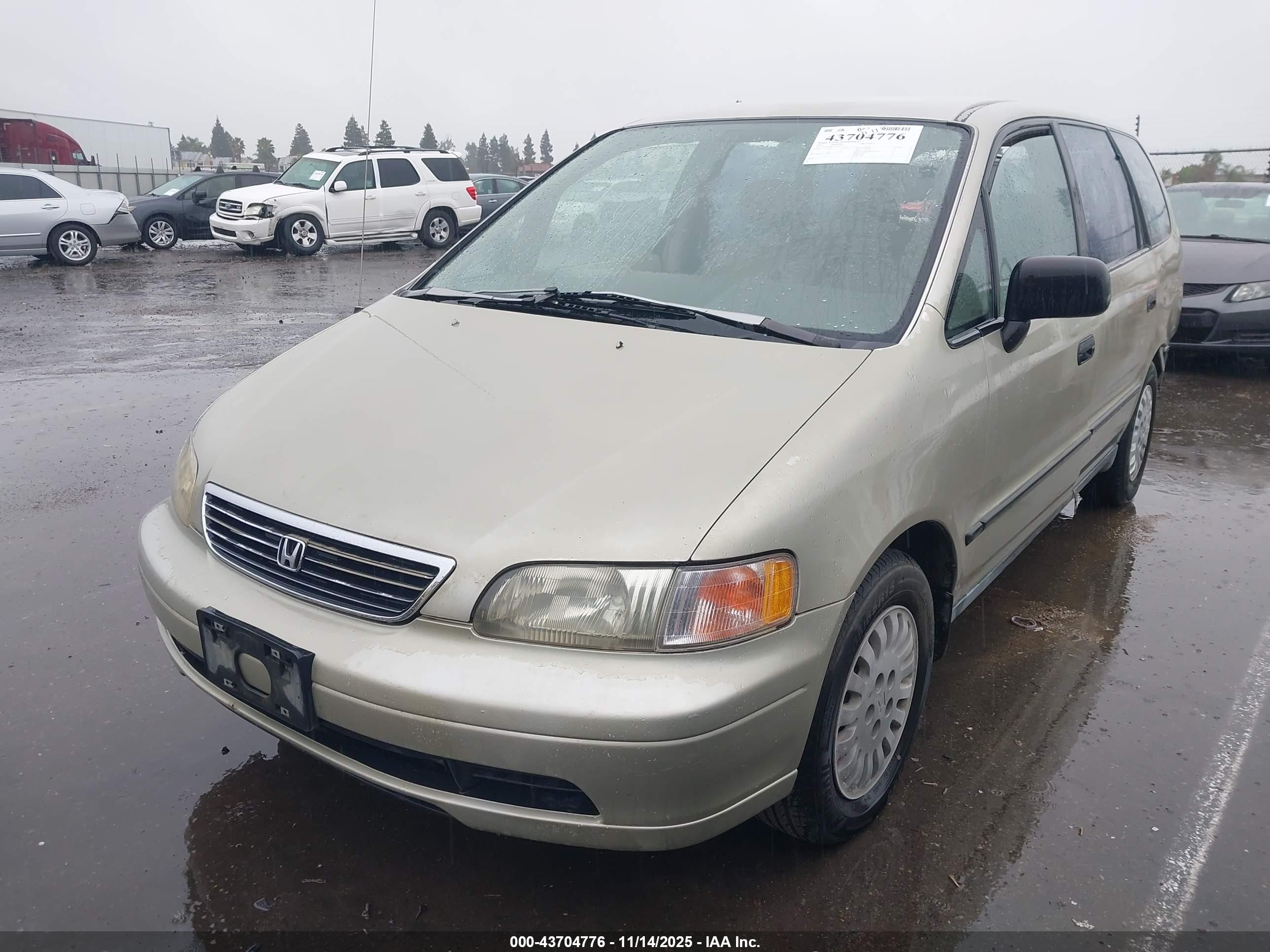 1997 Honda Odyssey Lx Beige vin: JHMRA1862VC015655