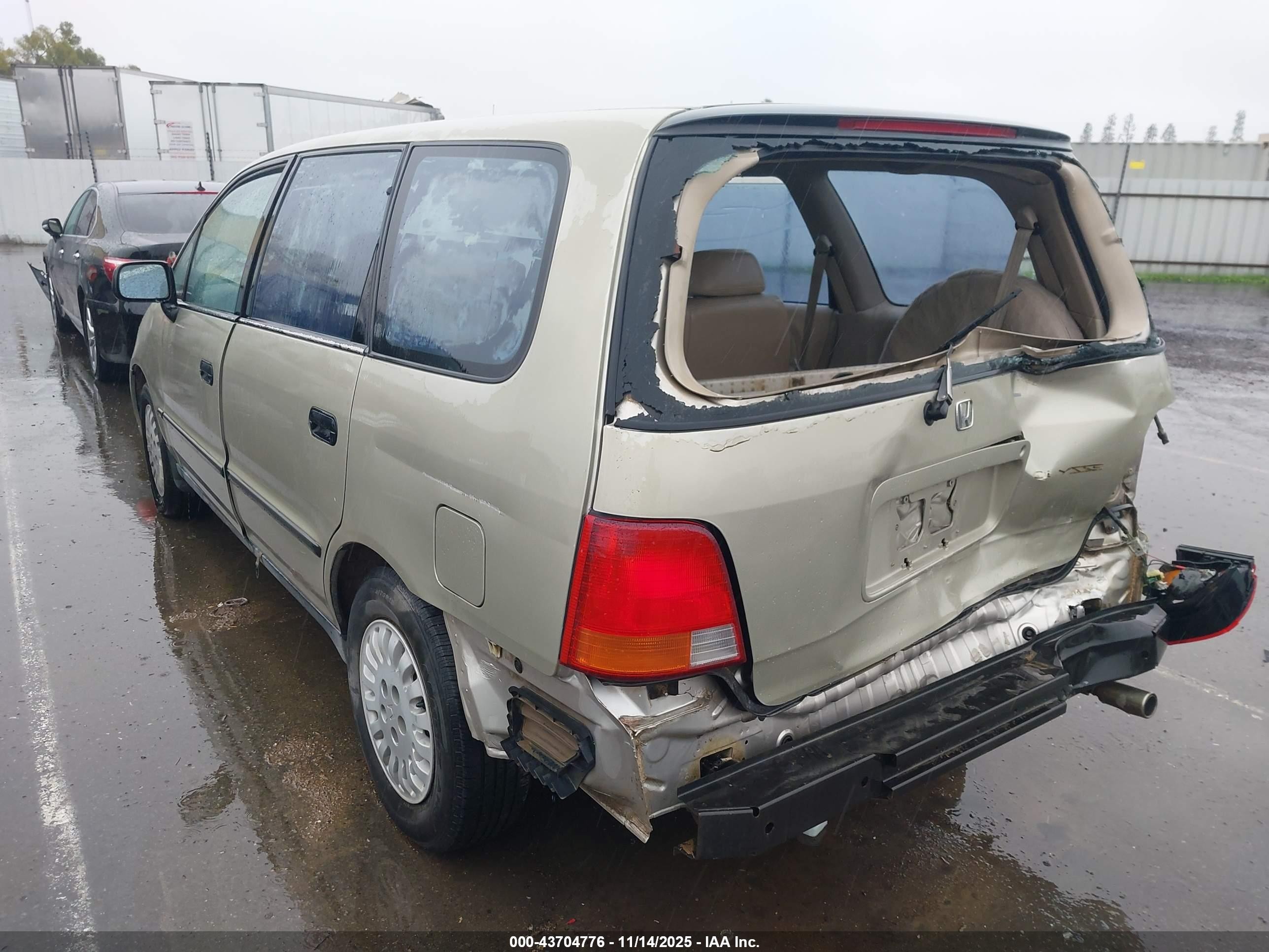 1997 Honda Odyssey Lx Beige vin: JHMRA1862VC015655