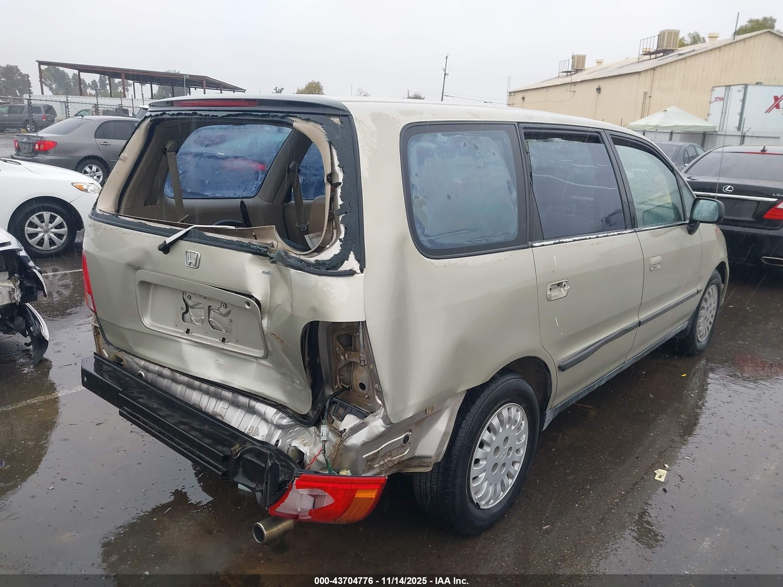 1997 Honda Odyssey Lx Beige vin: JHMRA1862VC015655