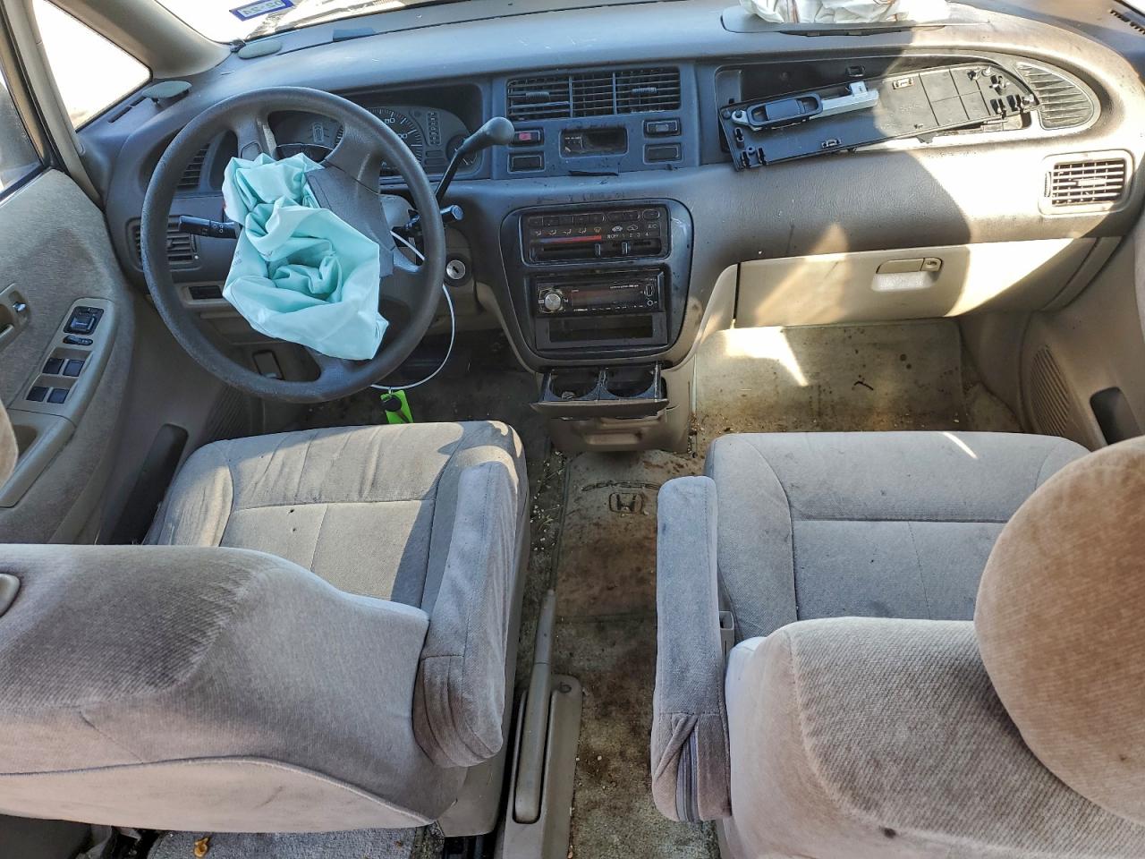 1997 Honda Odyssey Base Silver vin: JHMRA1866VC013049