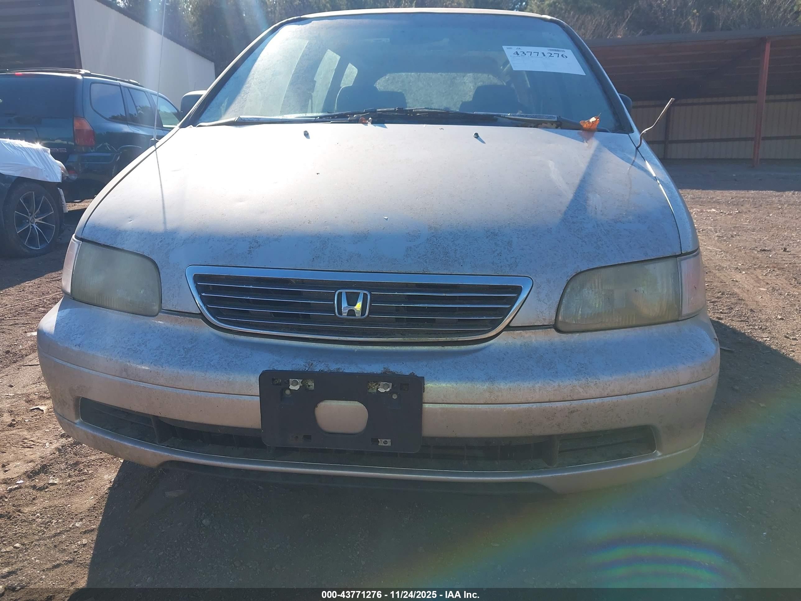 1995 Honda Odyssey Lx/ex Silver vin: JHMRA1867SC030230
