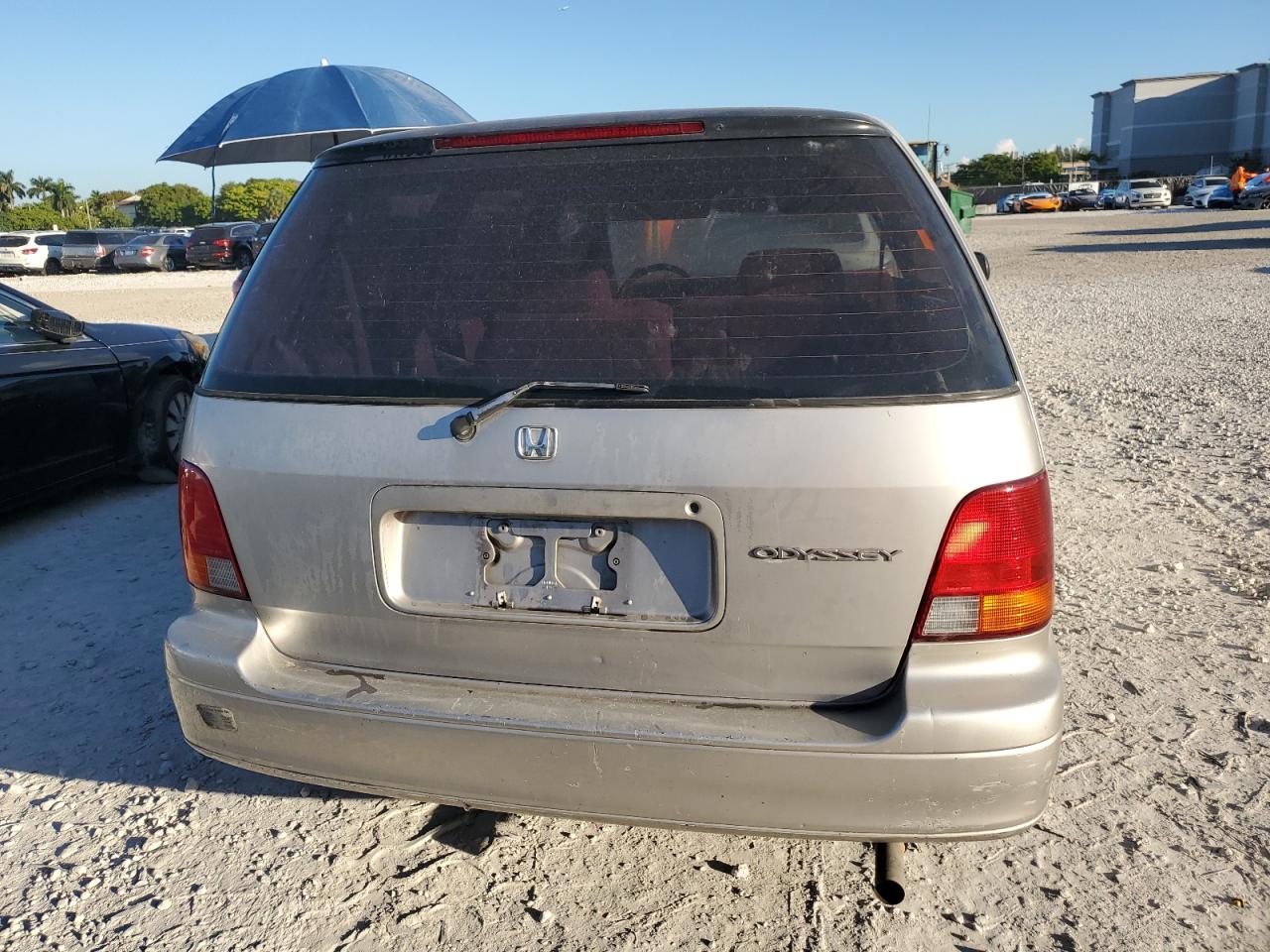 1997 Honda Odyssey Base Gray vin: JHMRA186XVC017167