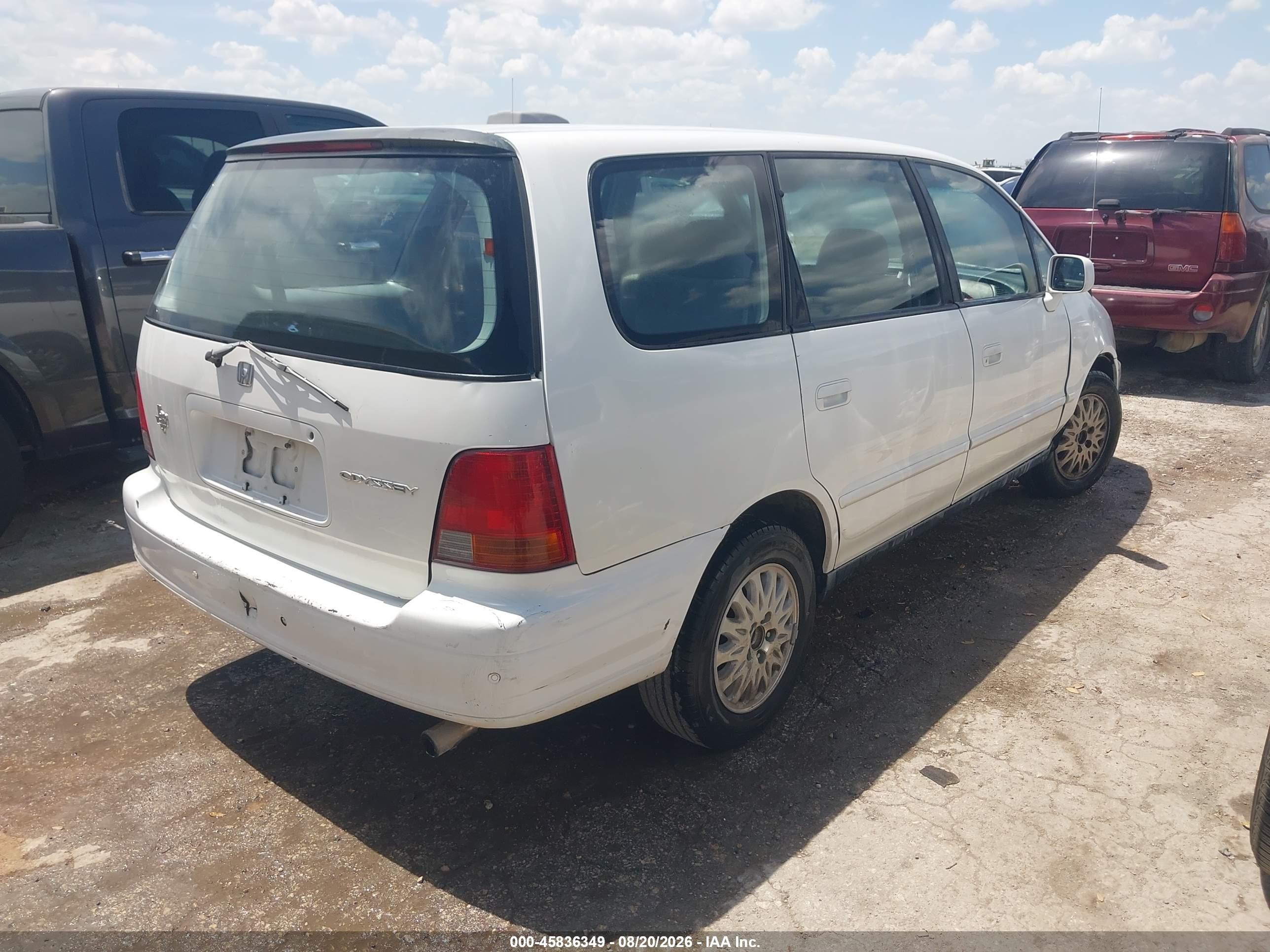 1997 Honda Odyssey Ex White vin: JHMRA1871VC007989