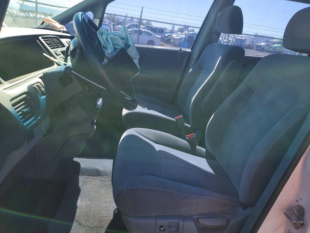 1997 Honda Odyssey Ex White vin: JHMRA1872VC014417