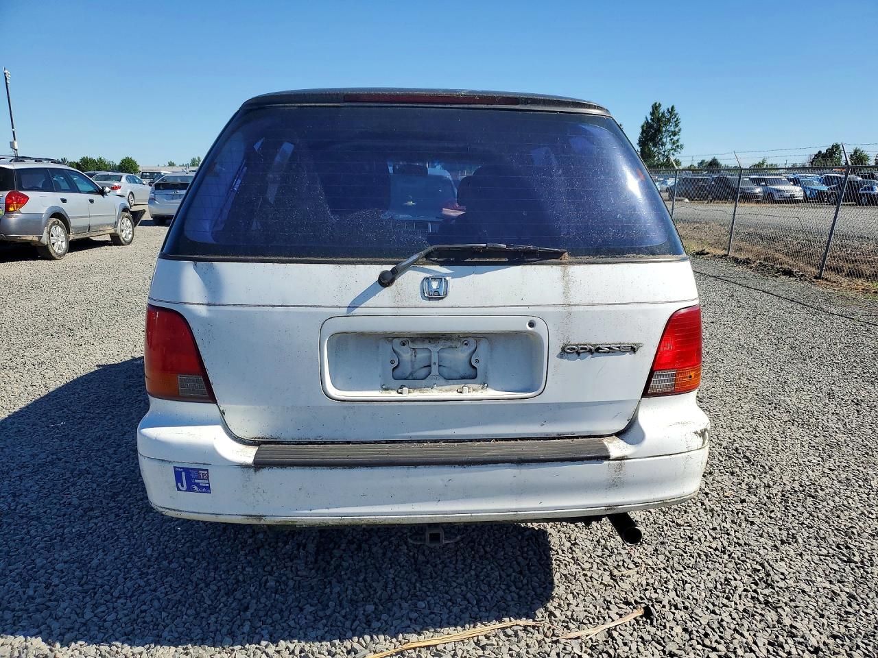 1997 Honda Odyssey Ex White vin: JHMRA1872VC014417