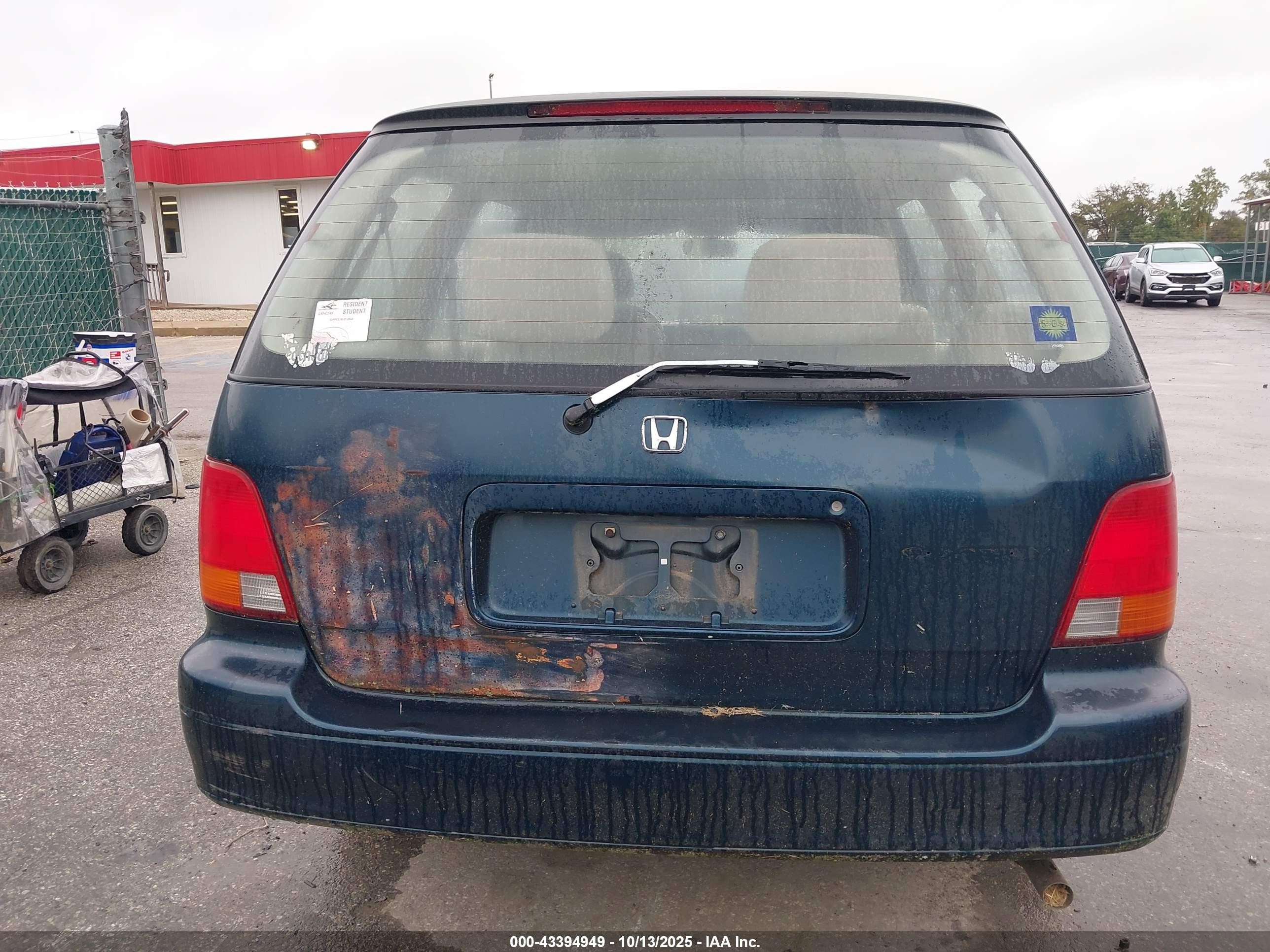 1996 Honda Odyssey Ex Dark Blue vin: JHMRA1875TC017874