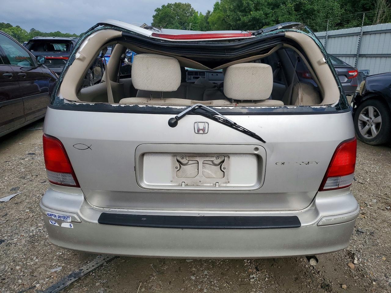 1998 Honda Odyssey Lx Серебряный vin: JHMRA3860WC011102