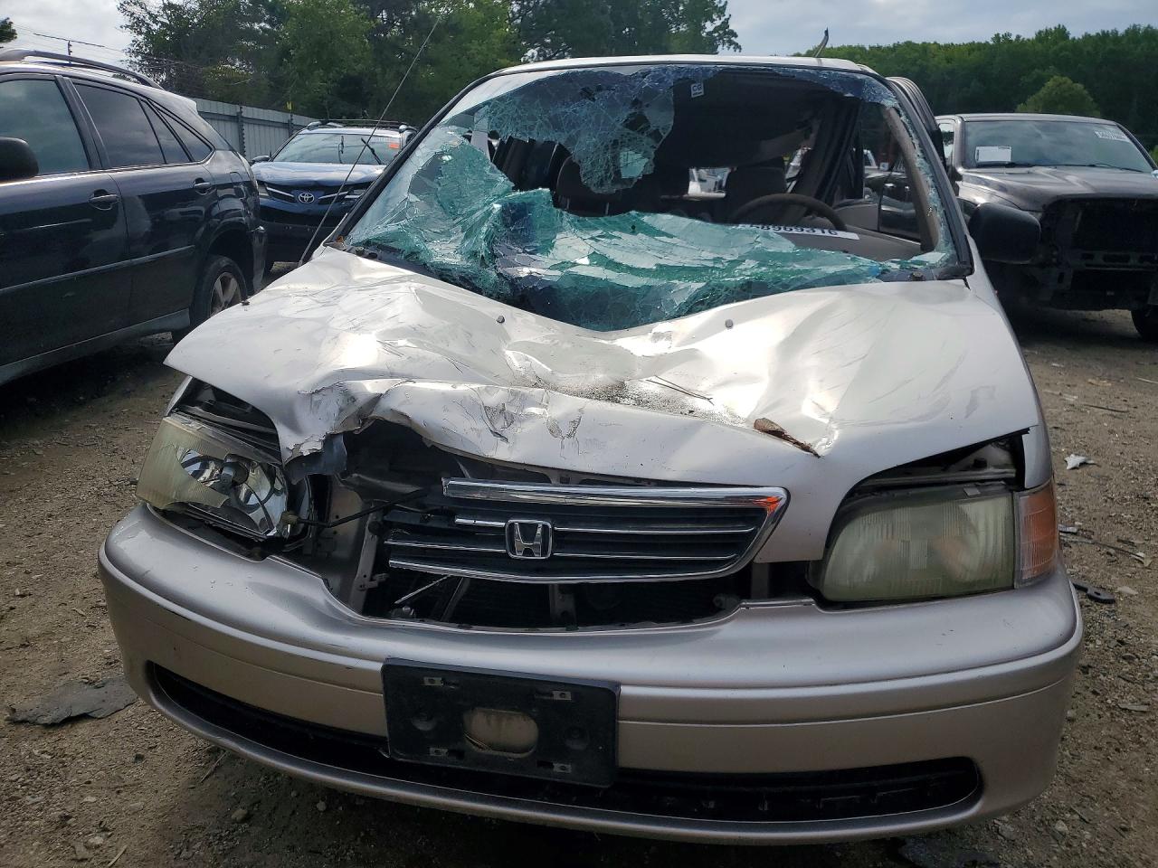 1998 Honda Odyssey Lx Серебряный vin: JHMRA3860WC011102