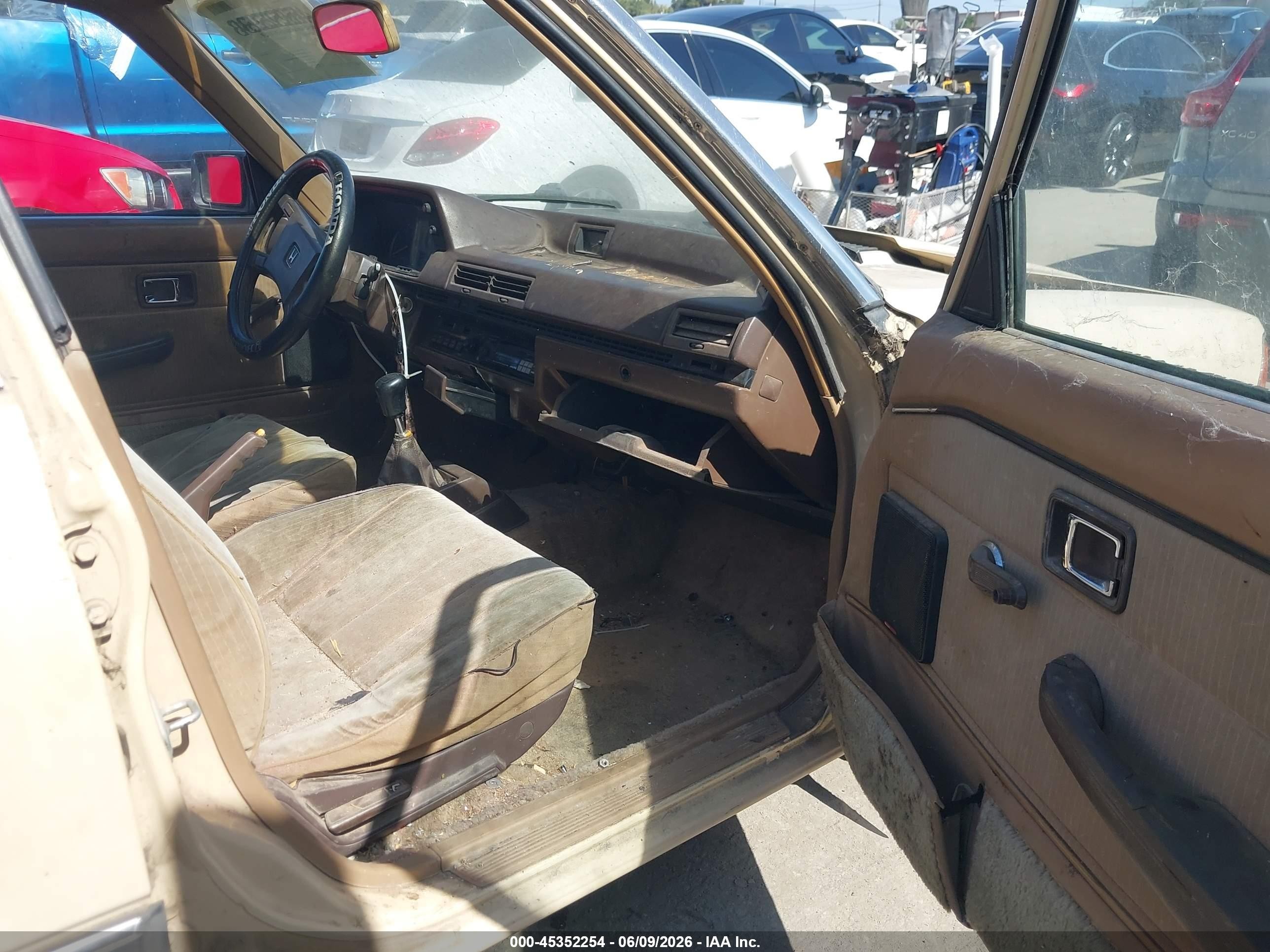 1983 Honda Accord   Brown vin: JHMSZ5427DC012544