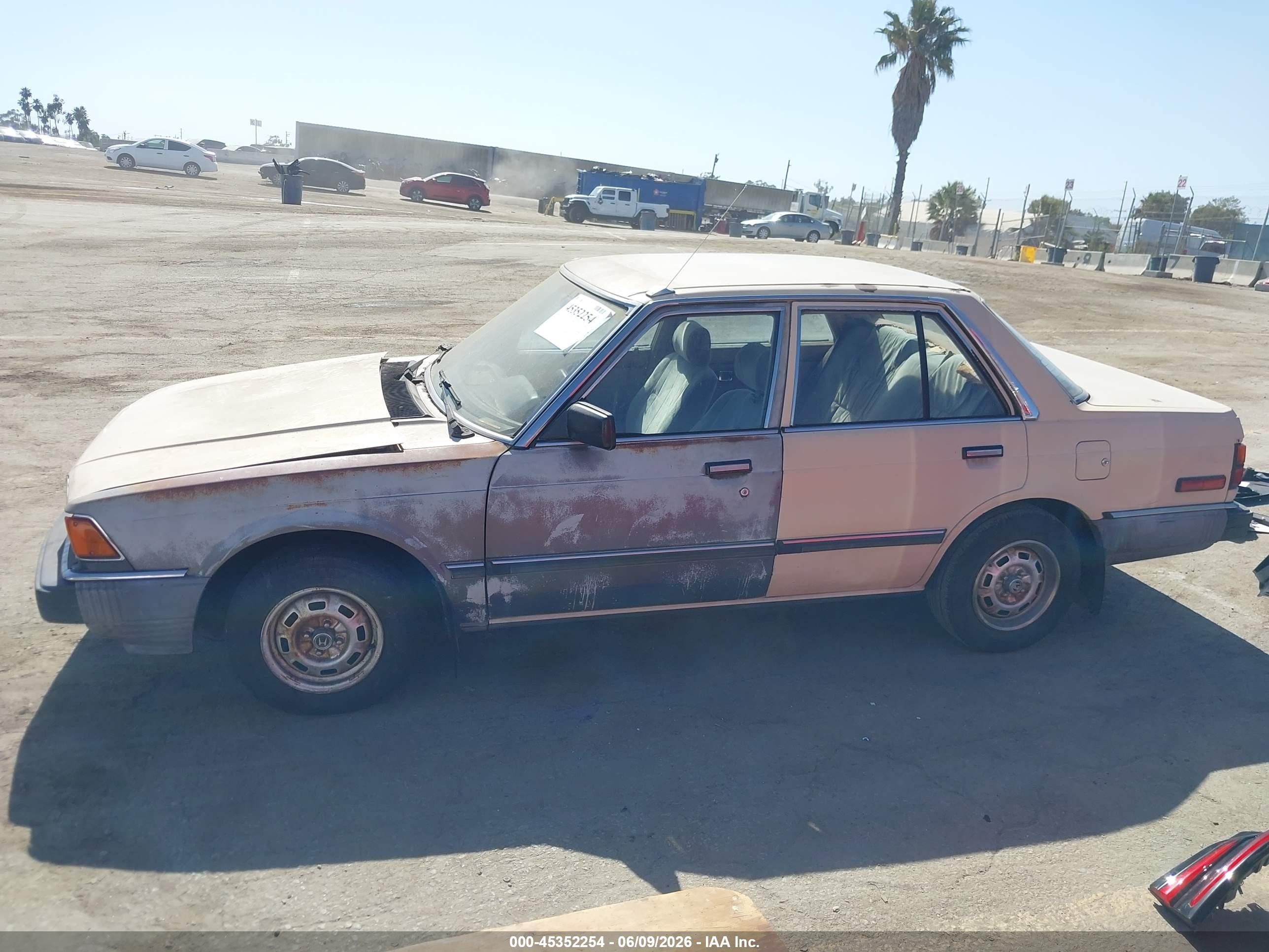 1983 Honda Accord   Brown vin: JHMSZ5427DC012544