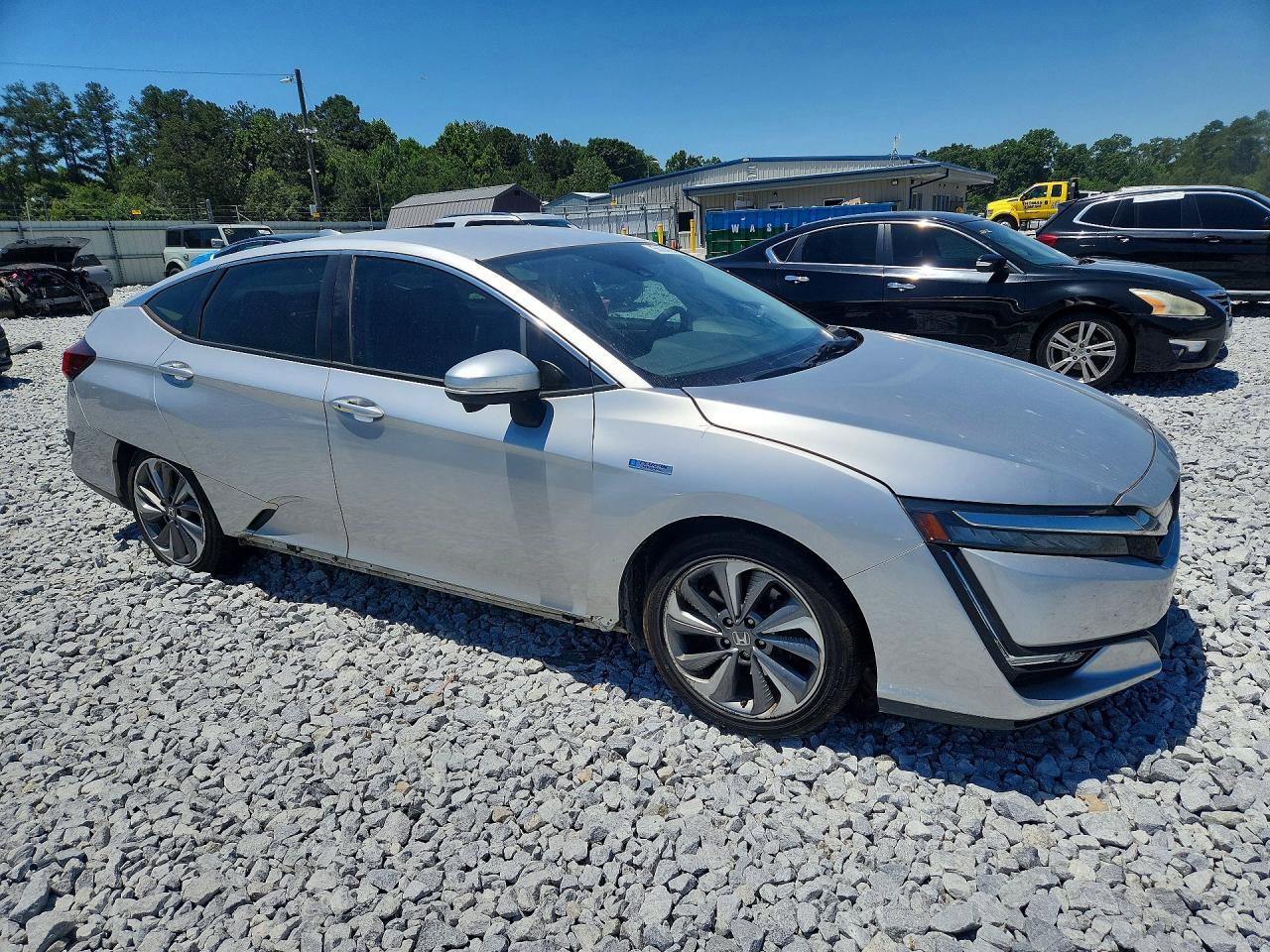 2018 Honda Clarity Silver vin: JHMZC5F12JC004710