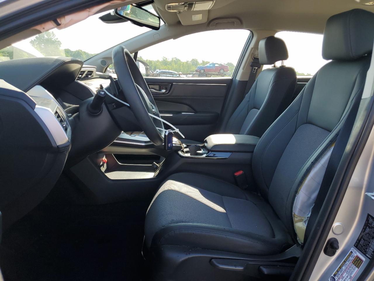 2021 Honda Clarity    Серебряный vin: JHMZC5F13MC000007