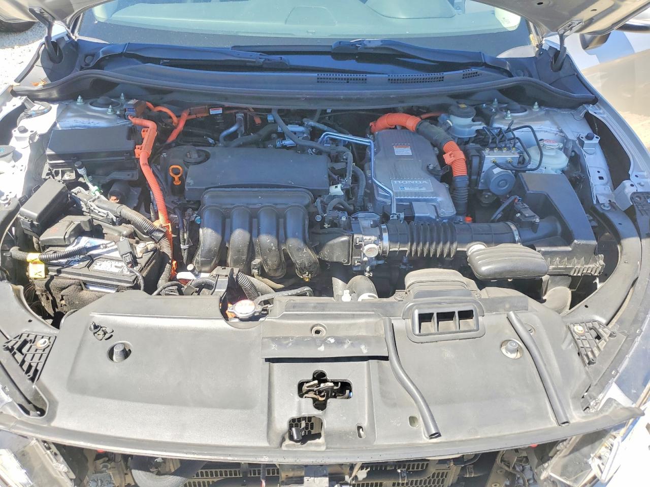 2019 Honda Clarity Silver vin: JHMZC5F15KC006792
