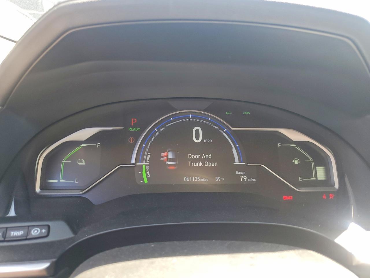 2019 Honda Clarity Silver vin: JHMZC5F15KC006792
