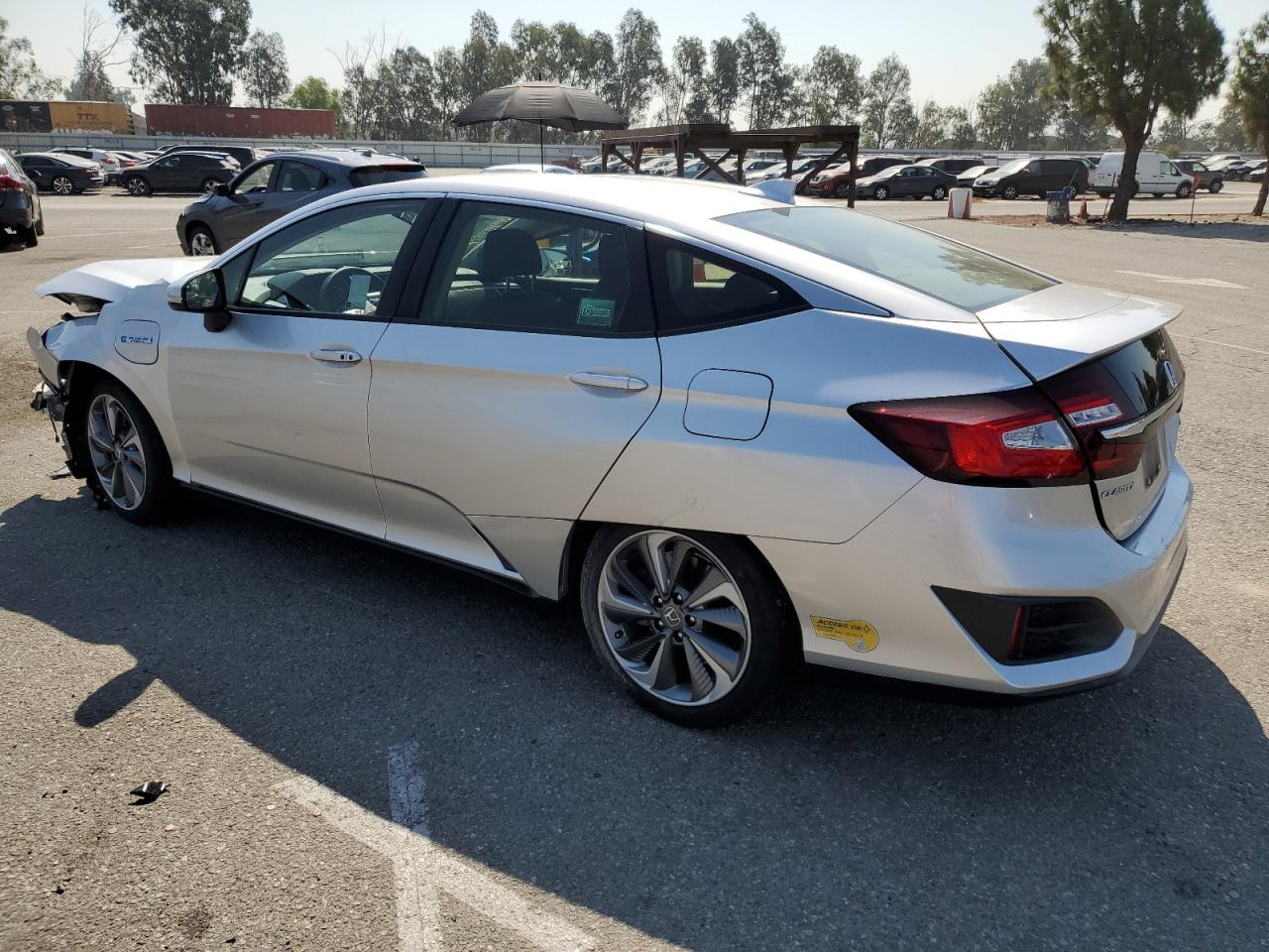 2021 Honda Clarity Silver vin: JHMZC5F17MC001418