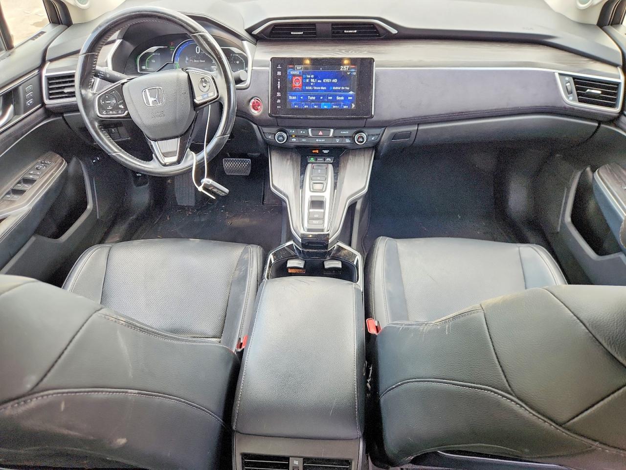 2018 Honda Clarity Touring Gray vin: JHMZC5F30JC024150