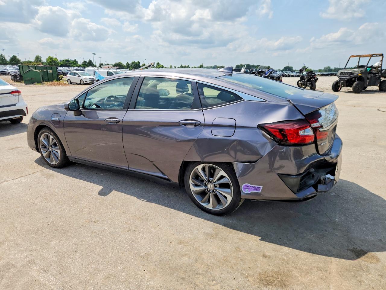 2018 Honda Clarity Touring Gray vin: JHMZC5F30JC024150