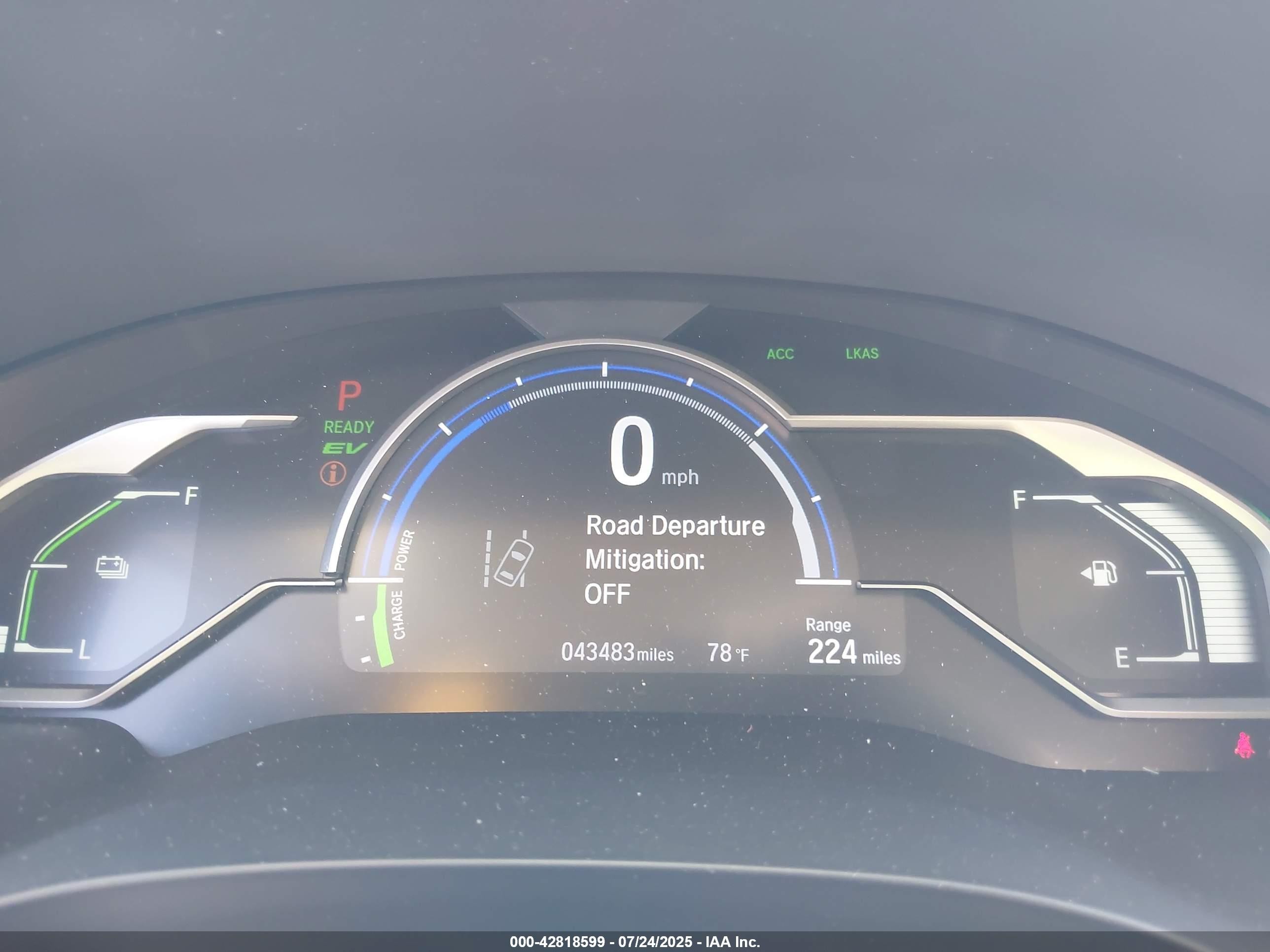 2020 Honda Clarity Plug-in Hybrid Touring White vin: JHMZC5F30LC002801