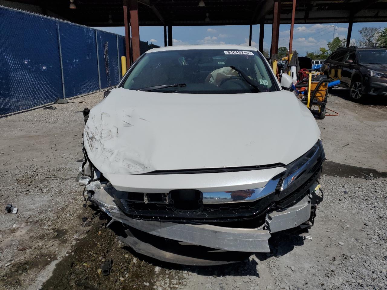 2021 Honda Clarity Touring   Белый vin: JHMZC5F31MC001514