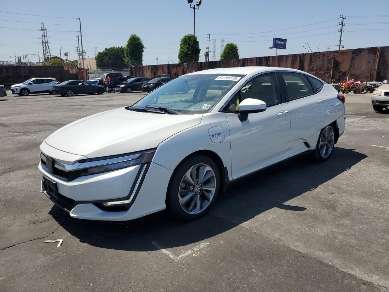 2021 Honda Clarity Touring   Белый vin: JHMZC5F33MC001479