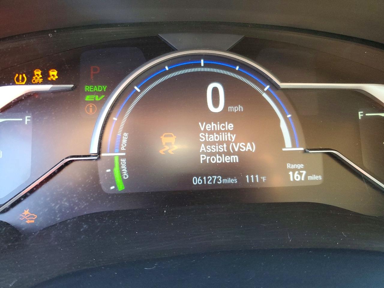 2018 Honda Clarity Touring Burgundy vin: JHMZC5F35JC020918