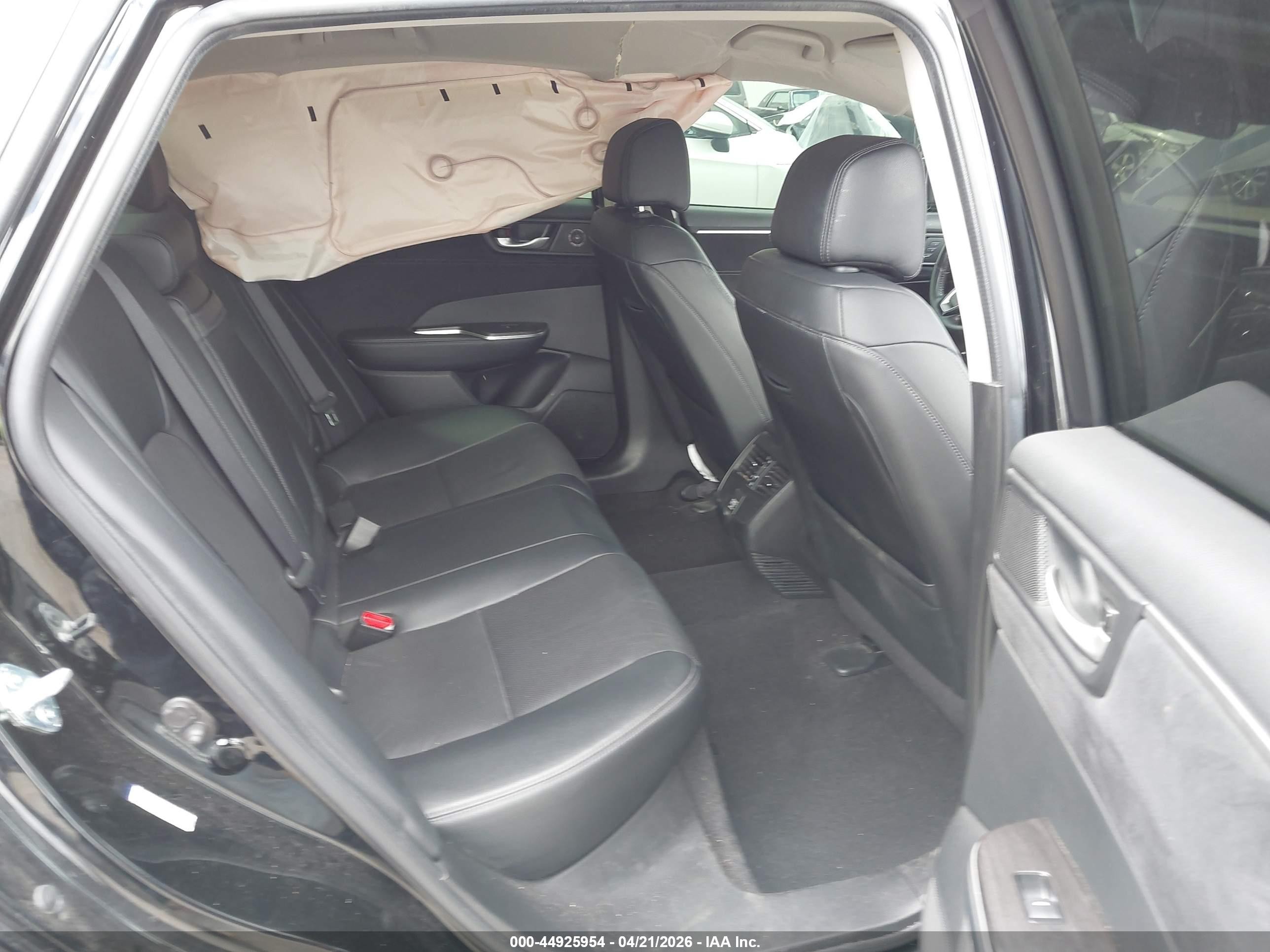 2018 Honda Clarity Plug-in Hybrid Touring Black vin: JHMZC5F37JC012674