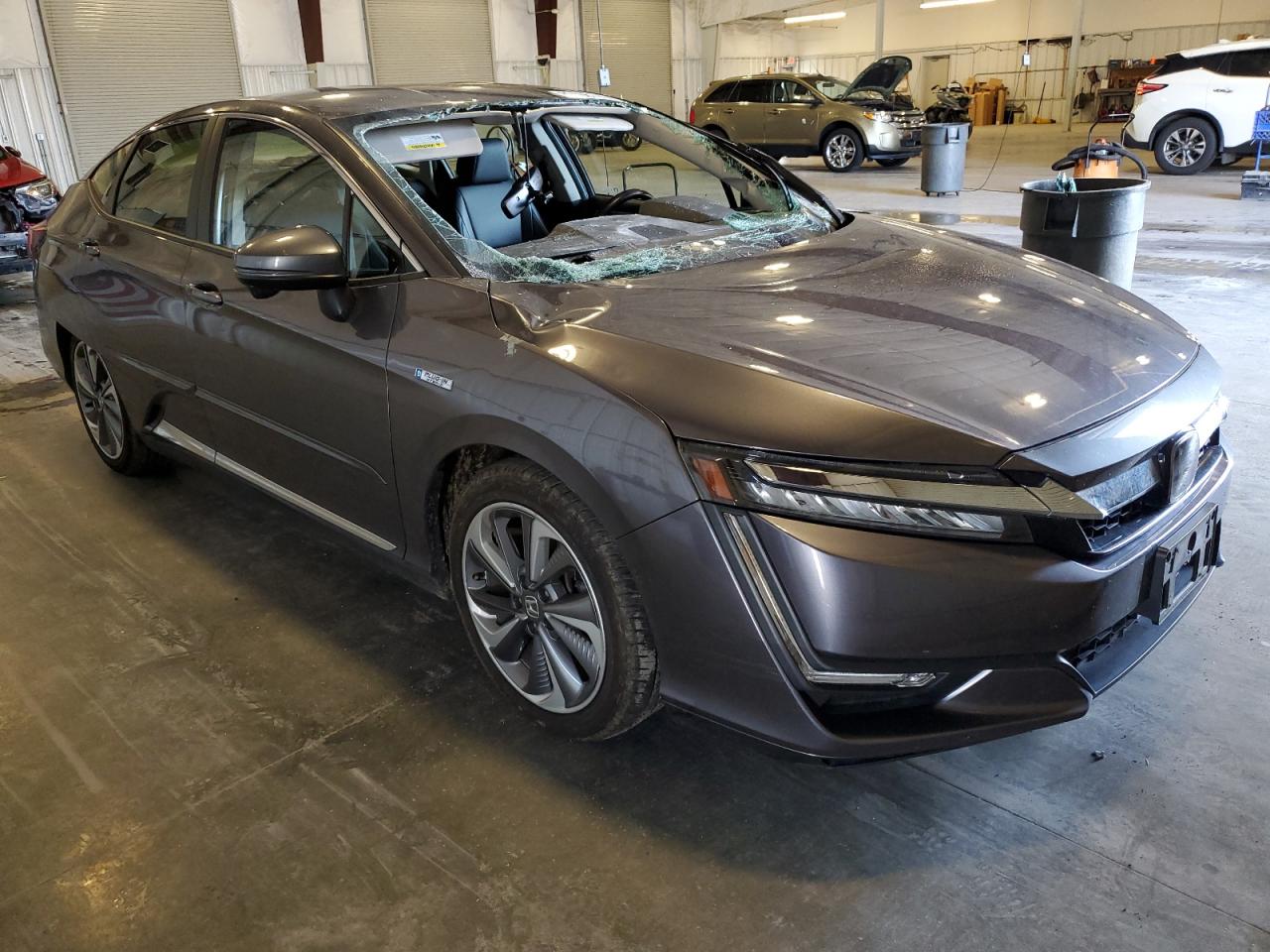 2021 Honda Clarity Touring   Gray vin: JHMZC5F39MC000384