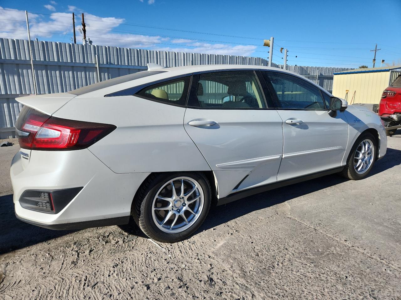 2021 Honda Clarity Touring White vin: JHMZC5F39MC001454