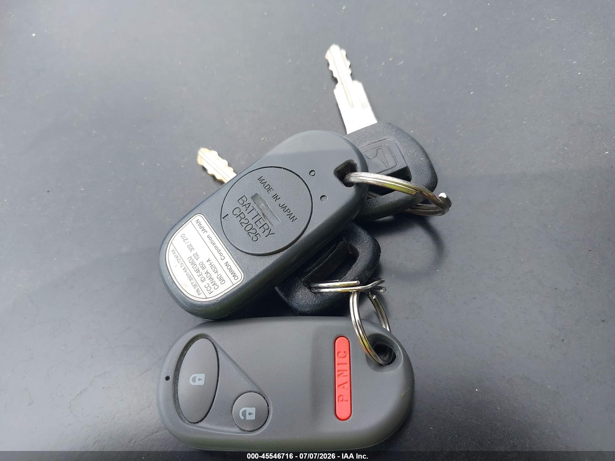 2000 Honda Insight   Красный vin: JHMZE1375YT000625